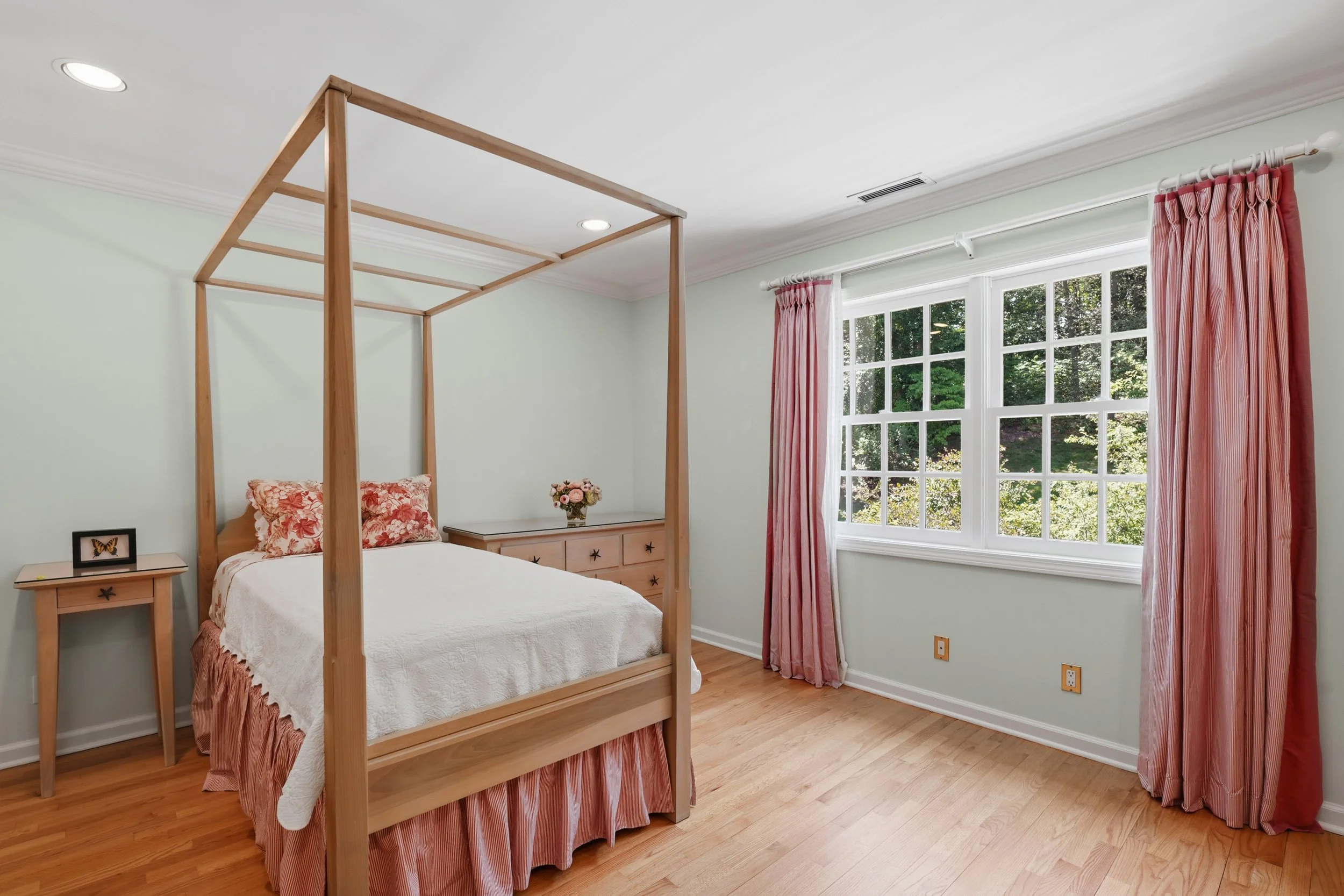 new listing 21.jpg