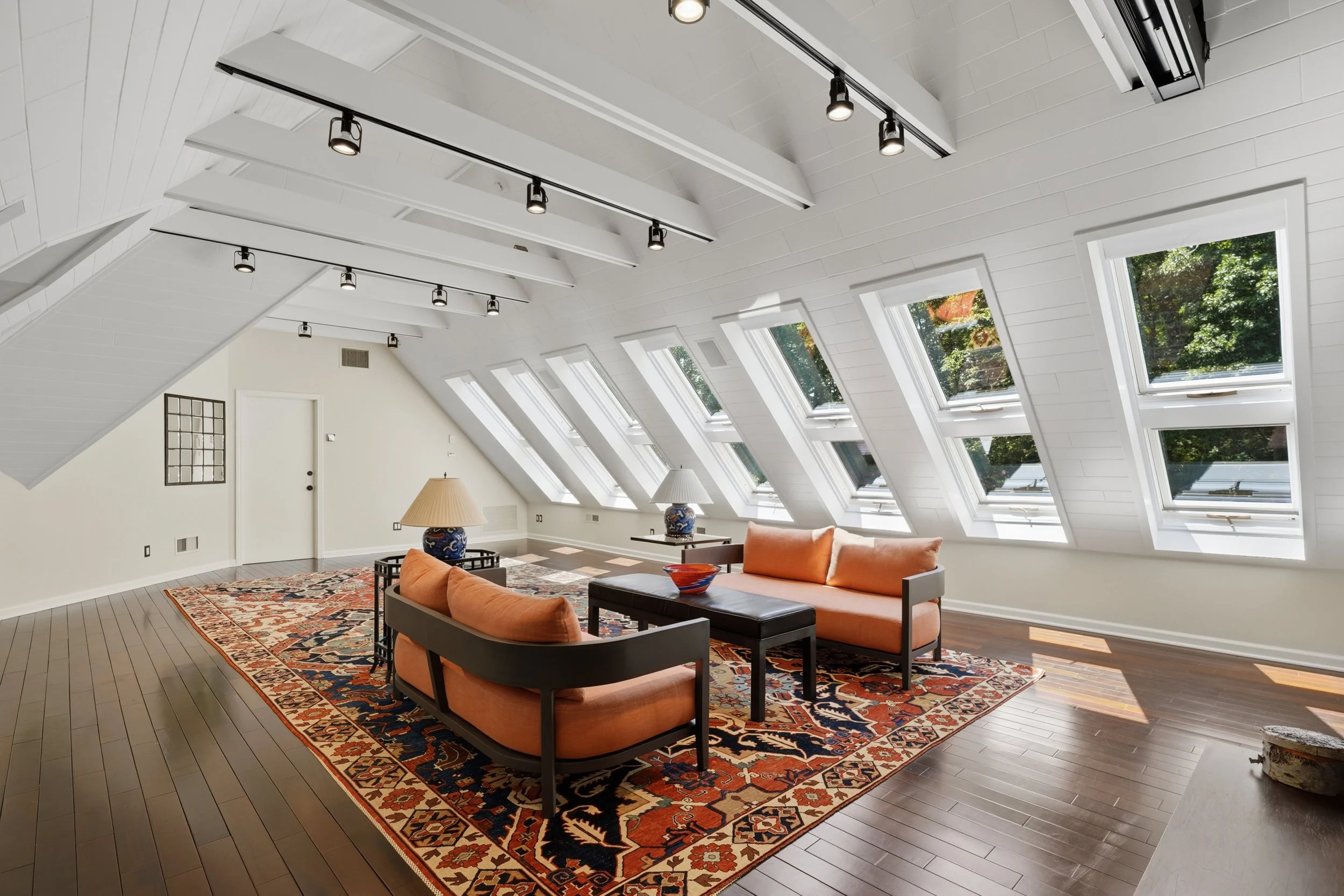 new listing 24.jpg