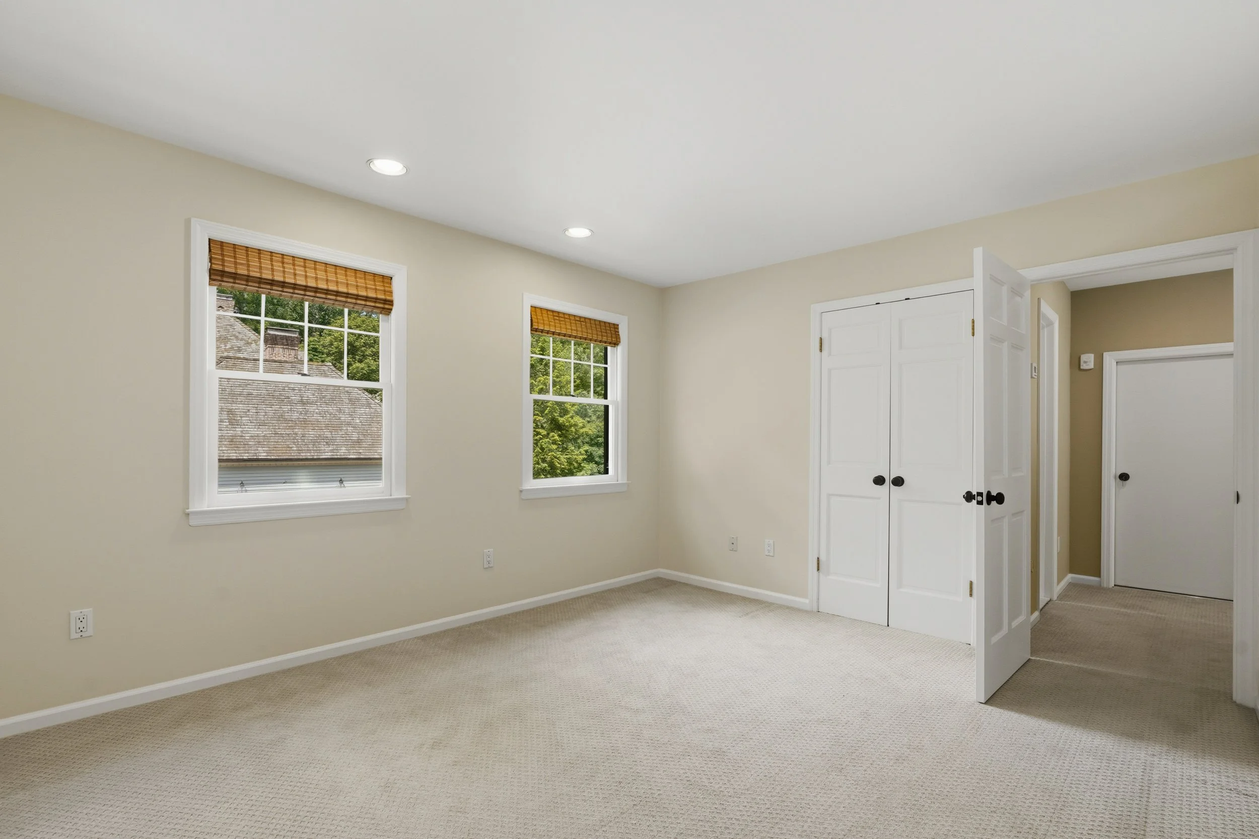 New listing 33.jpg