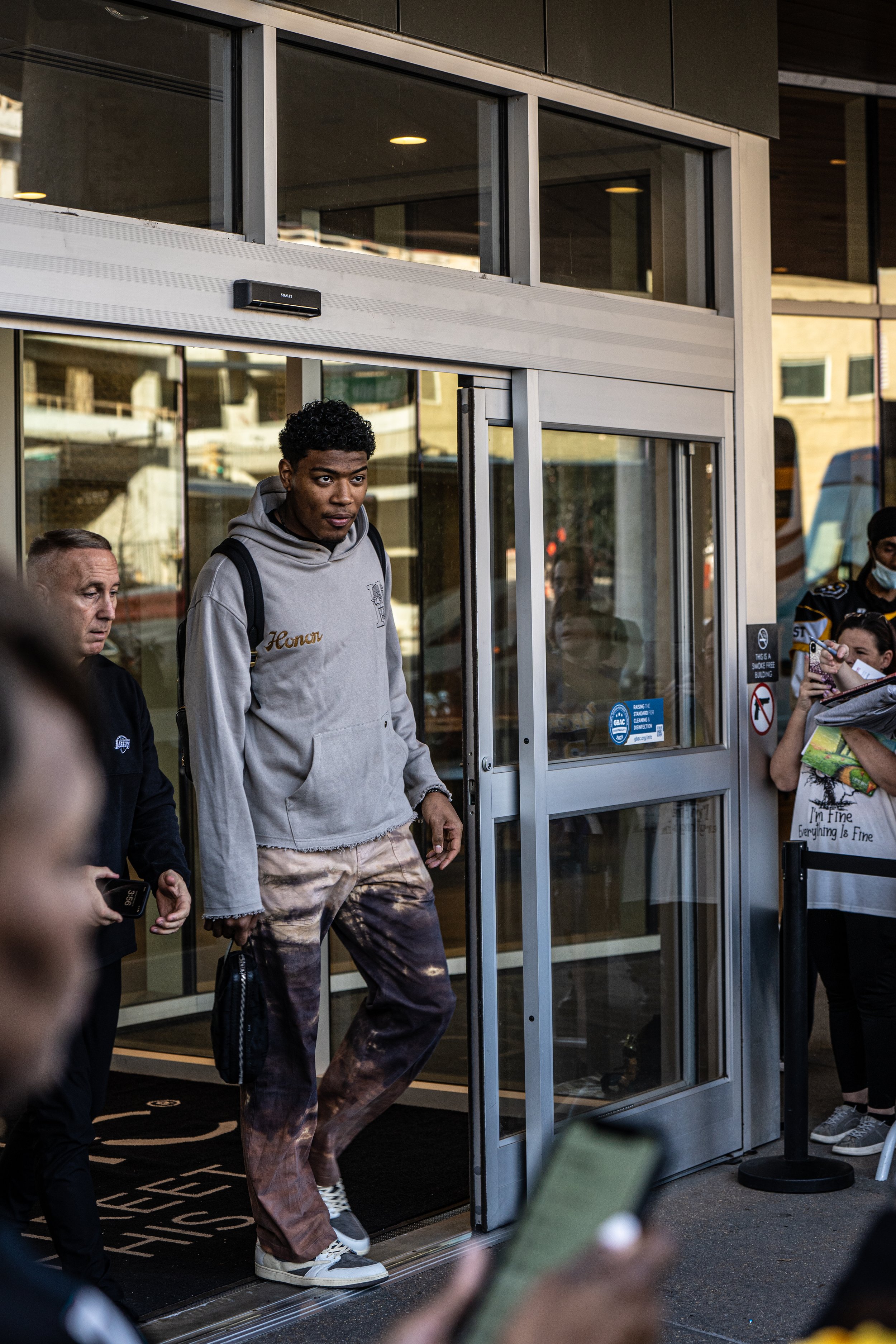 LAKERS @Memphis vs LAkers game hotel-10.jpg