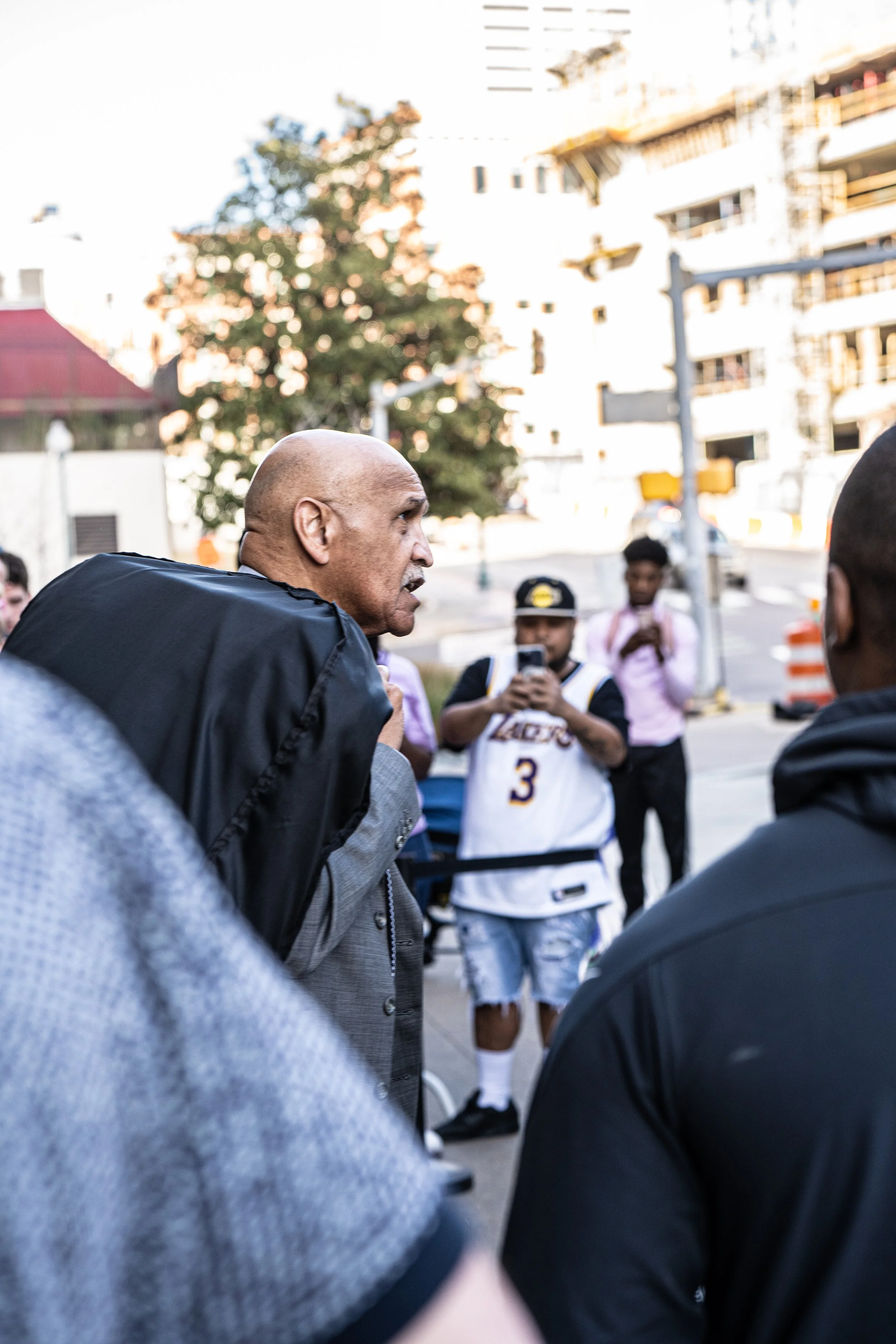 LAKERS @Memphis vs LAkers game hotel-9.jpg
