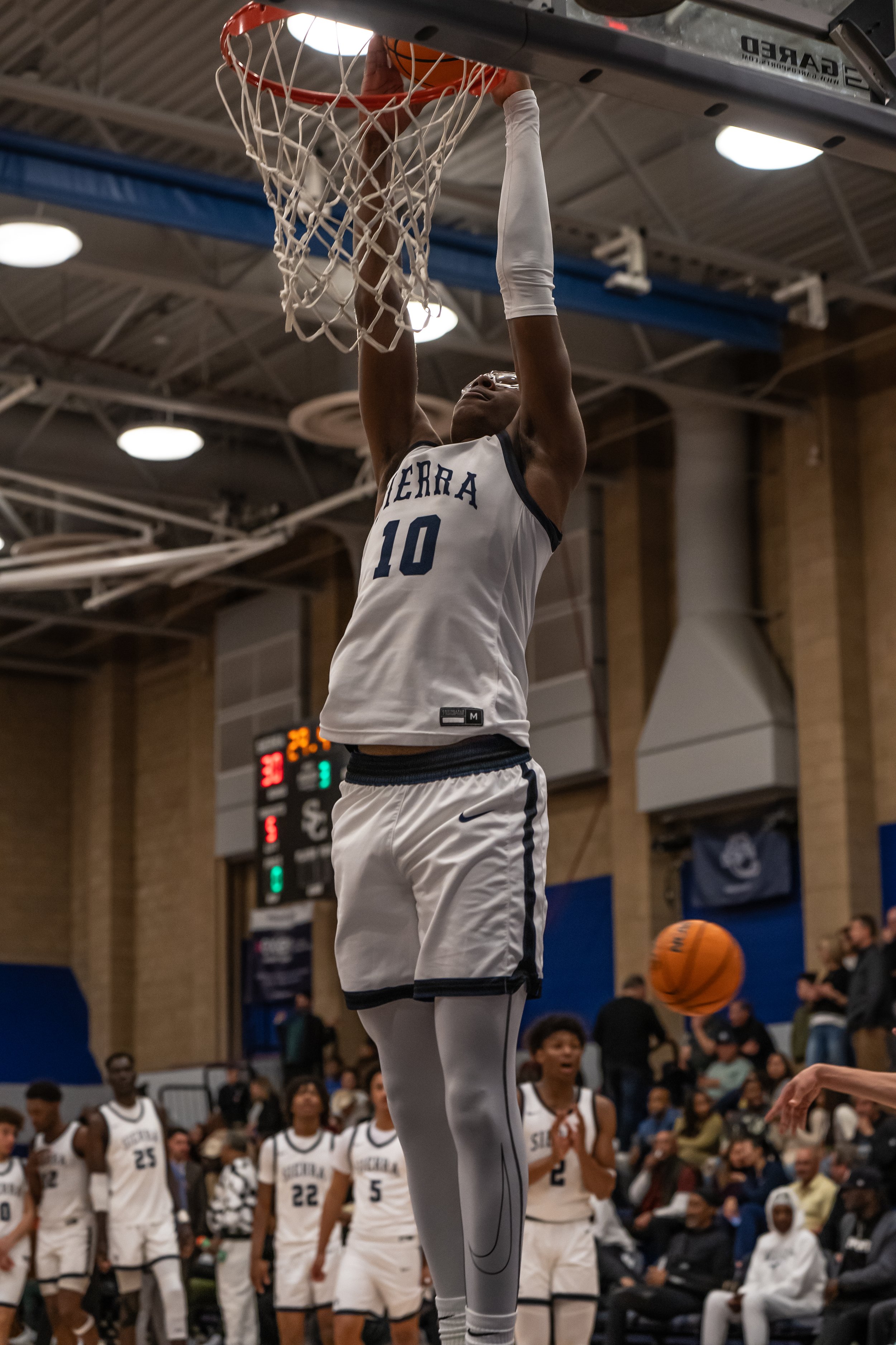 sierra canyon mensbball-17.jpeg