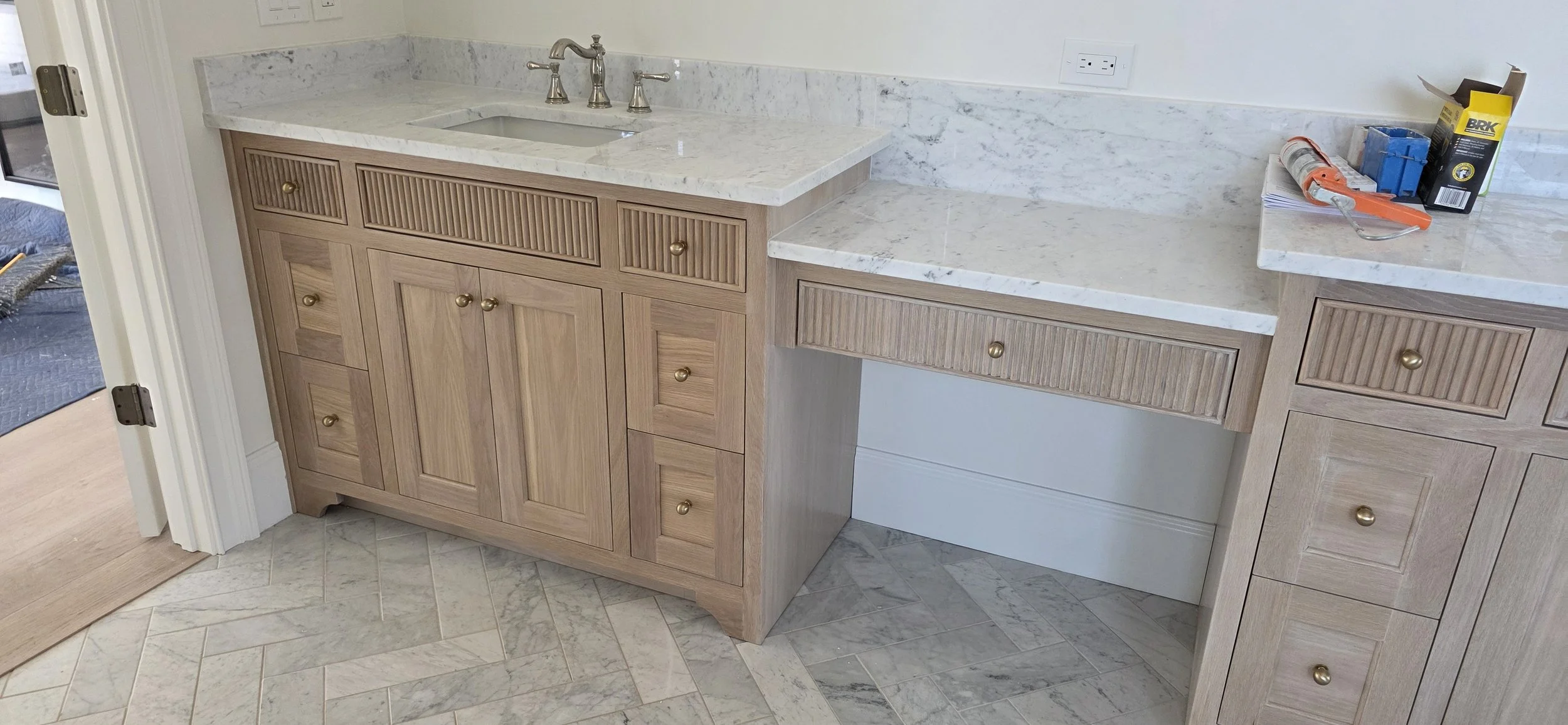 Stain- Farrell Calhoun's Pickel