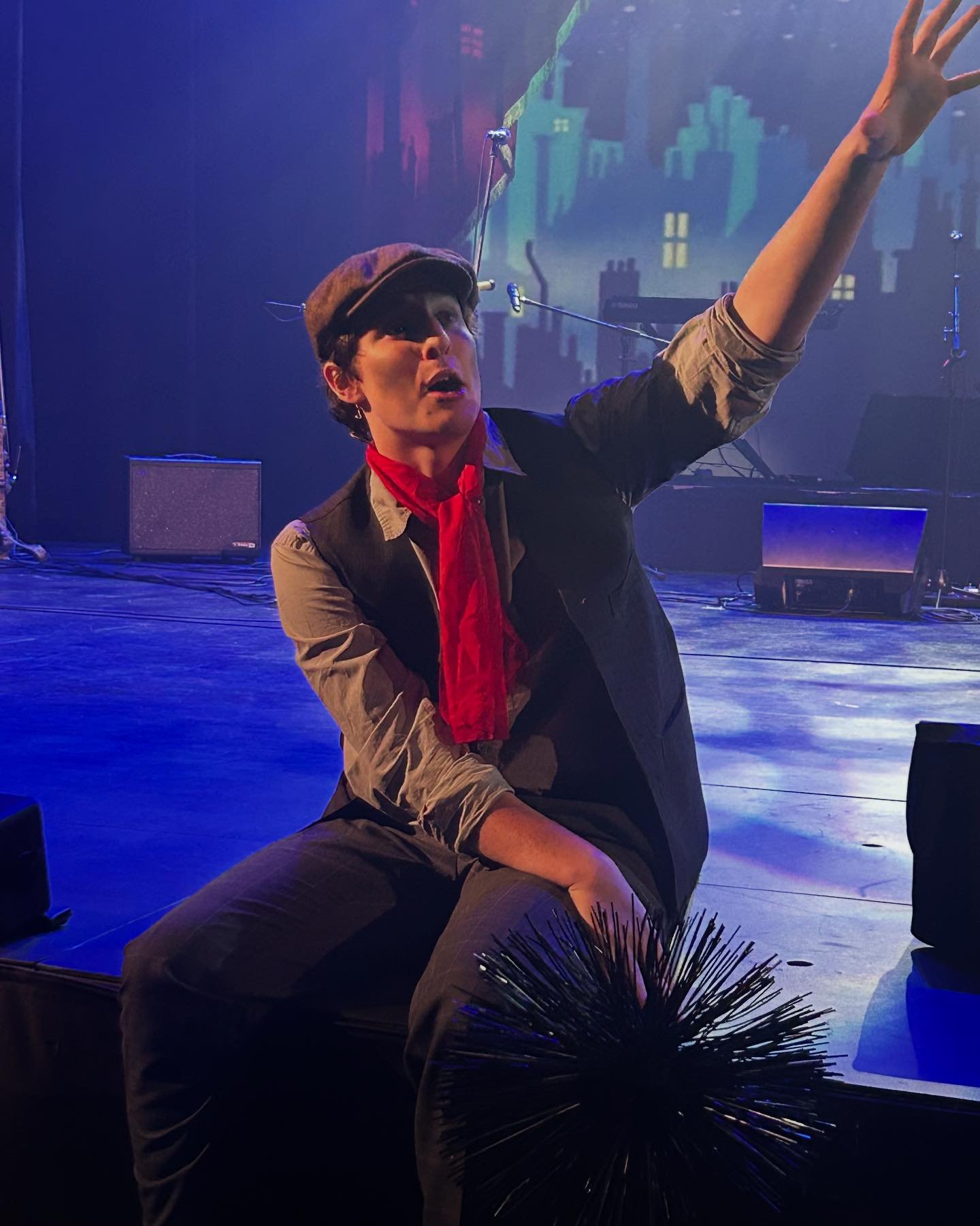 The absolutely phenomenal Joshua Simos-Garner representing MDMS and Mary Poppins last night at the Karralyka 2025 Theatre Season Launch!

Thank you for having us @karralyka, and thank you to Josh for his incredible performance of Chim Chim Cher-ee! ?