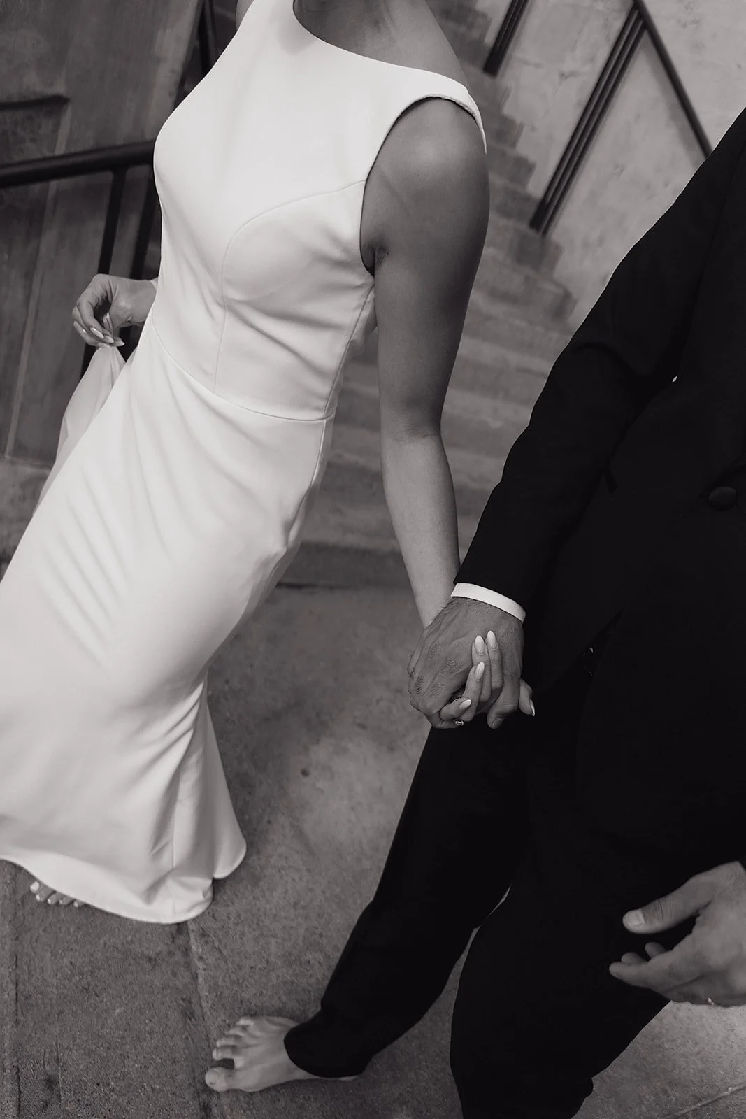 ManhattanBeachWedding, Bridal Photos, candid lifestyle documentary photographer, Los Angeles