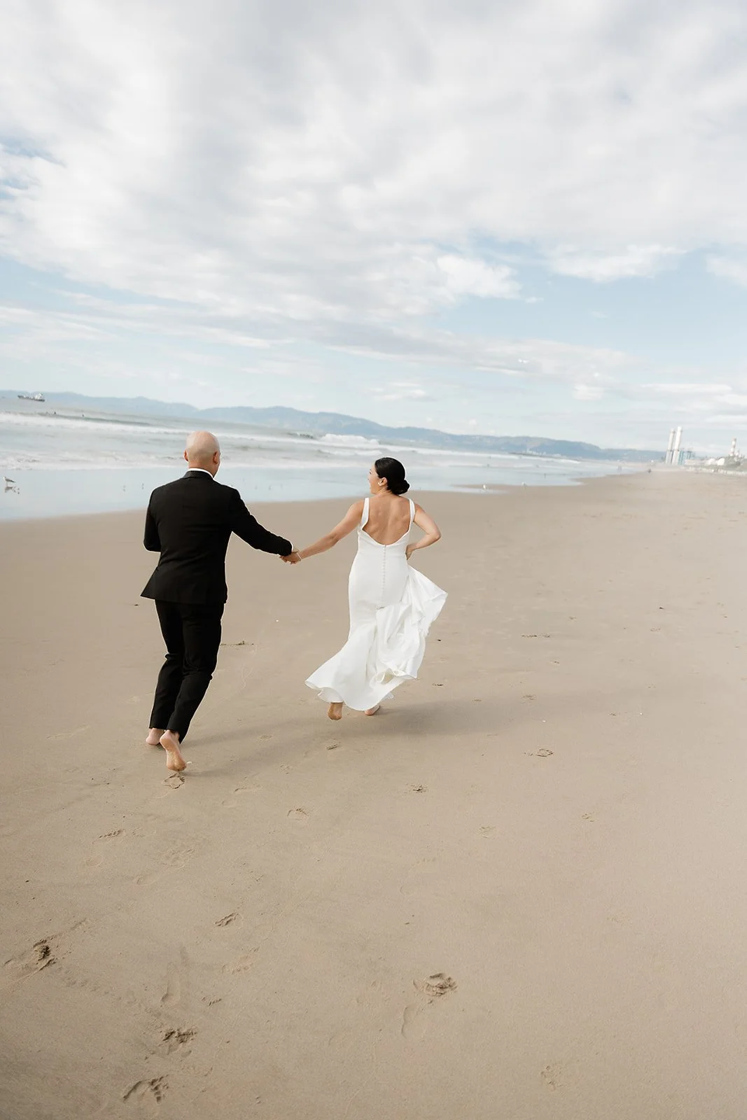 Manhattan Beach Wedding Photos, natural light, candid lifestyle documentary Los Angeles