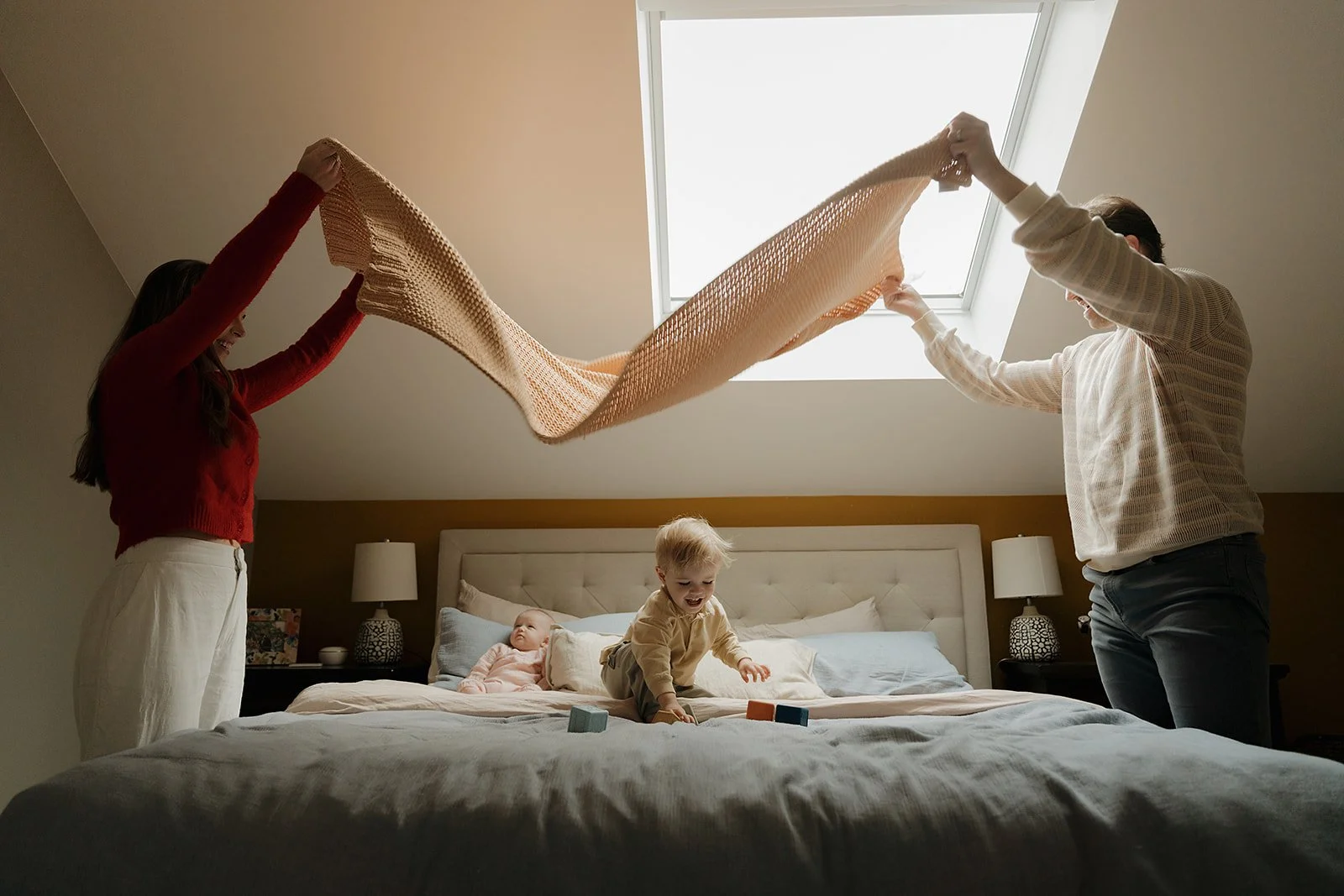 In Home lifestyle family photography, Los Angeles - Jade Sharp Photo