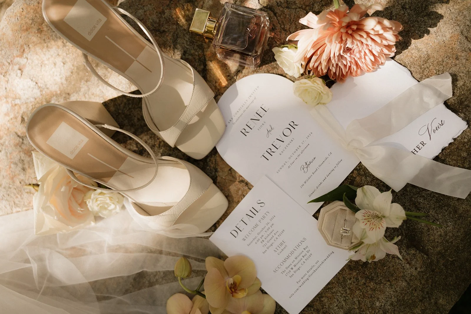 Botanica Wedding Photographer, Bride, Invitations