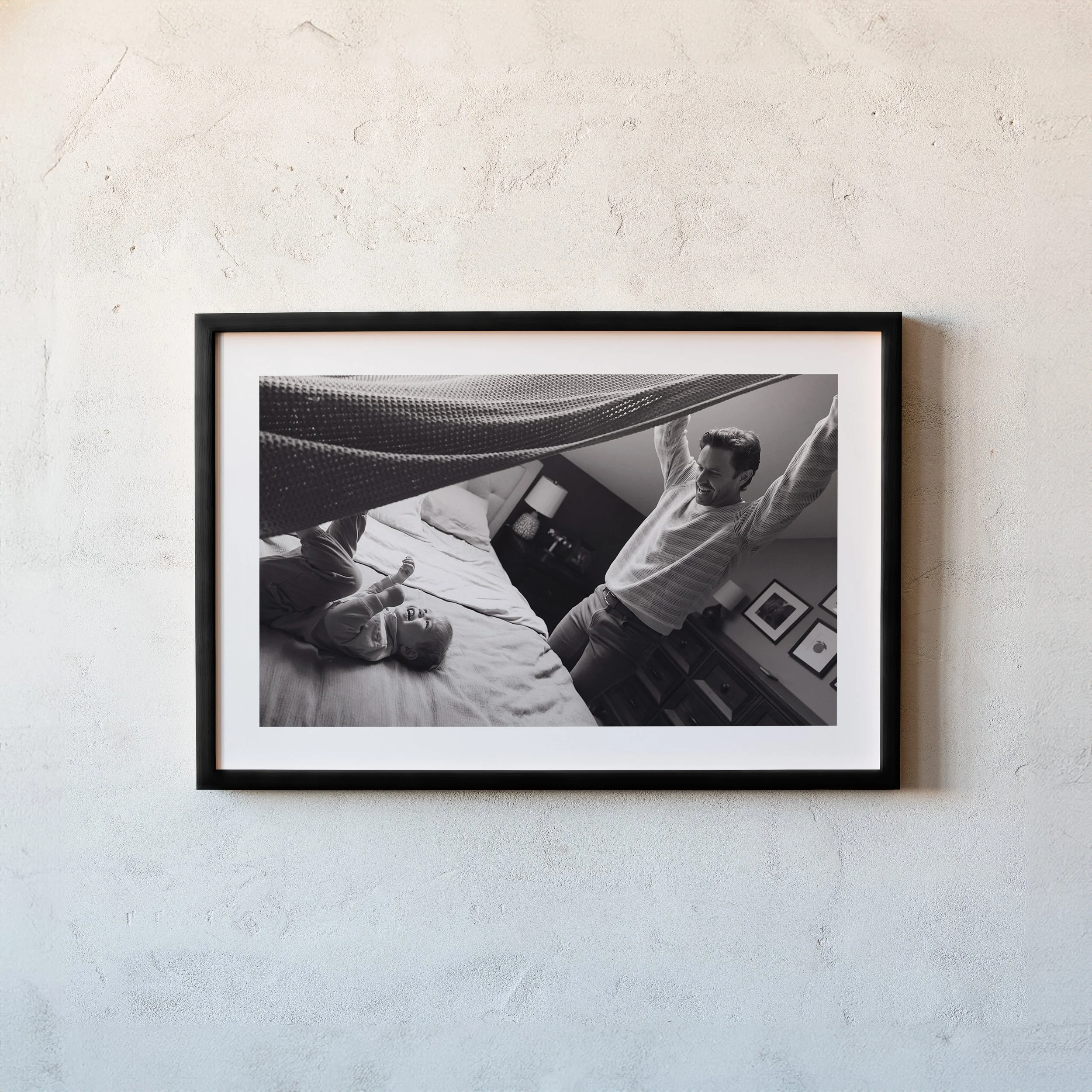 In home family session, Los Angeles California, documentary lifestyle family photos