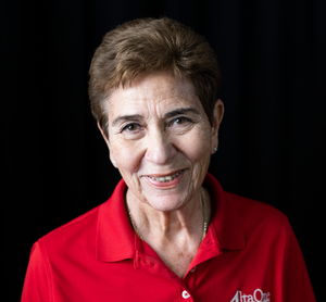 Elaine Janson, Vicepresidenta