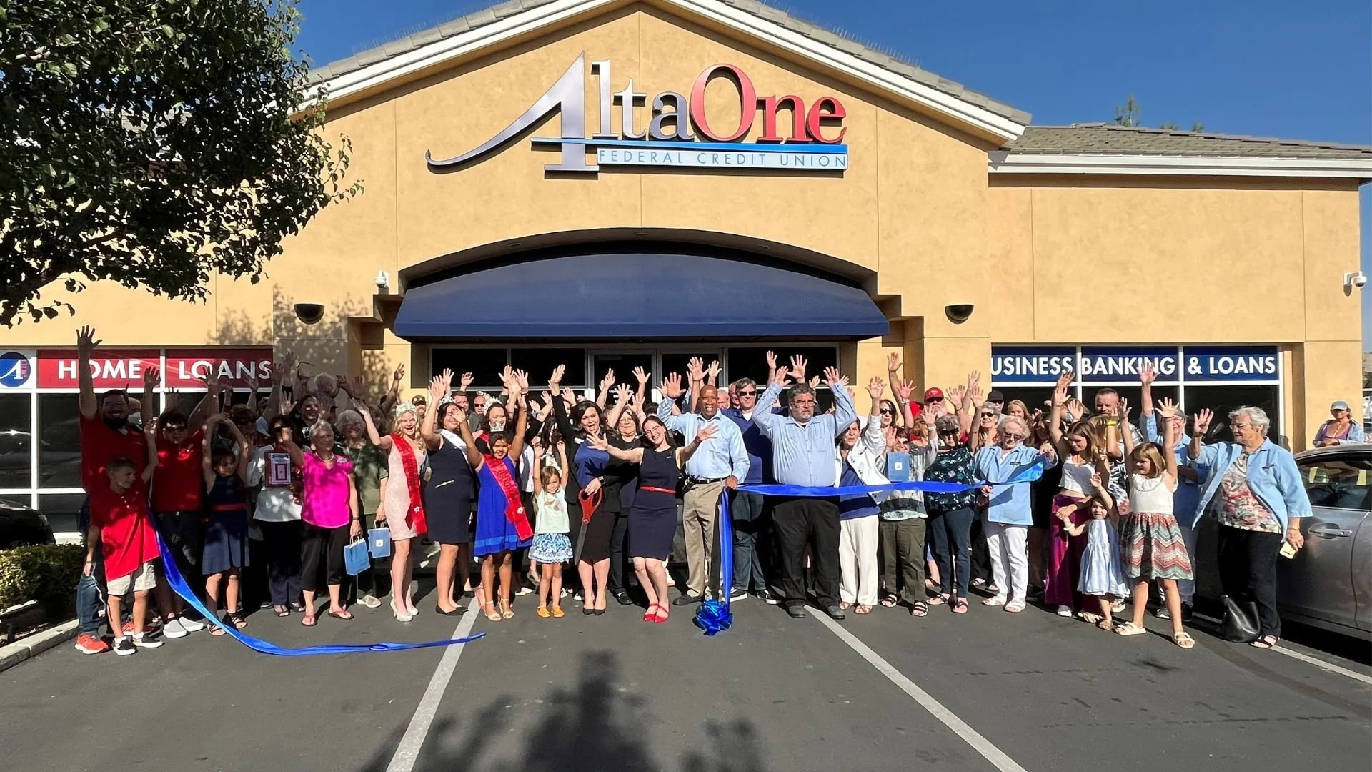 TTR+Ribbon+Cutting4.jpg