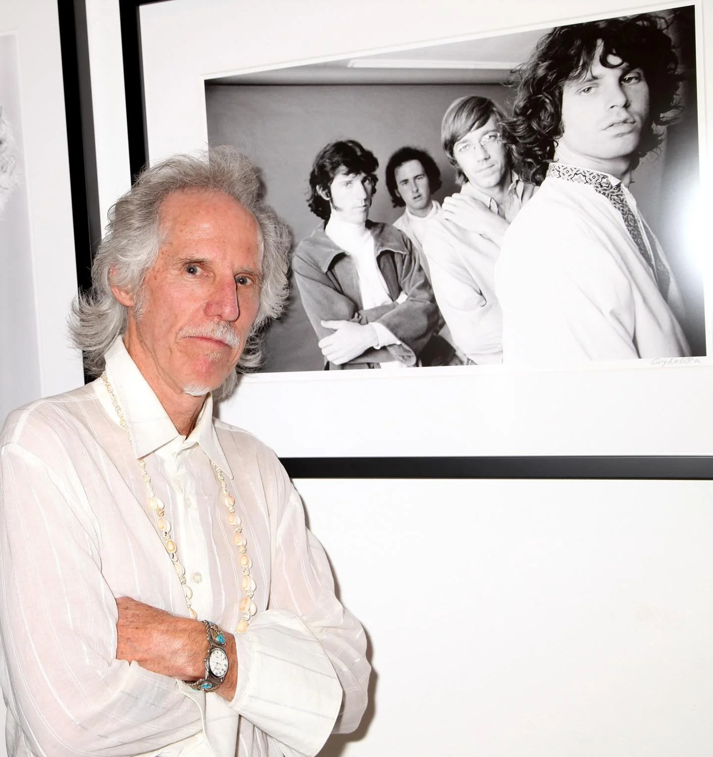 You never get used to posing with yourself!

📸: Around this time in 2014, with da wife at Guy Webster&rsquo;s book release and photo exhibition, &ldquo;Big Shots: Rock Legends &amp; Hollywood Icons.&rdquo;

Photos courtesy of Getty Images.