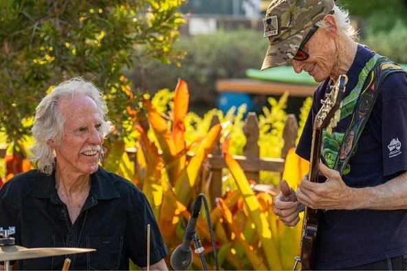 Riders on the Storm&rdquo; has always been a journey, a song that moves through space, sound, and spirit. For The Doors&rsquo; 60th anniversary, @officialrobbykrieger and I revisited it with Playing For Change, joining musicians from around the world