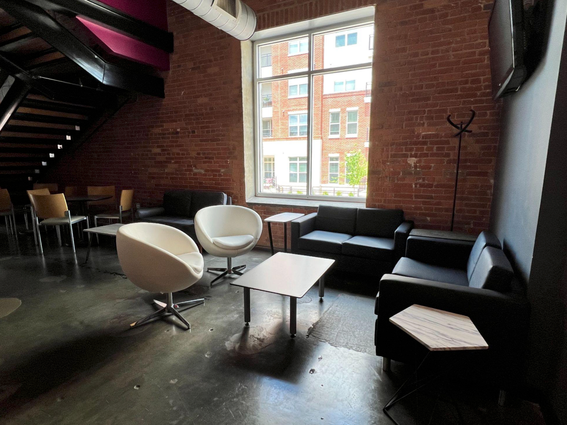 Social+Seating+Downstairs.png
