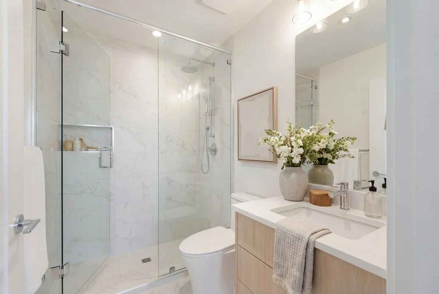 A mix of warm wood, soft textures, and light finishes keeps this space feeling calm and functional without overcomplicating it. 🌿

Designed to feel effortless, while still being thoughtful in every detail.

A fresh, light-filled space for spring. 🤍