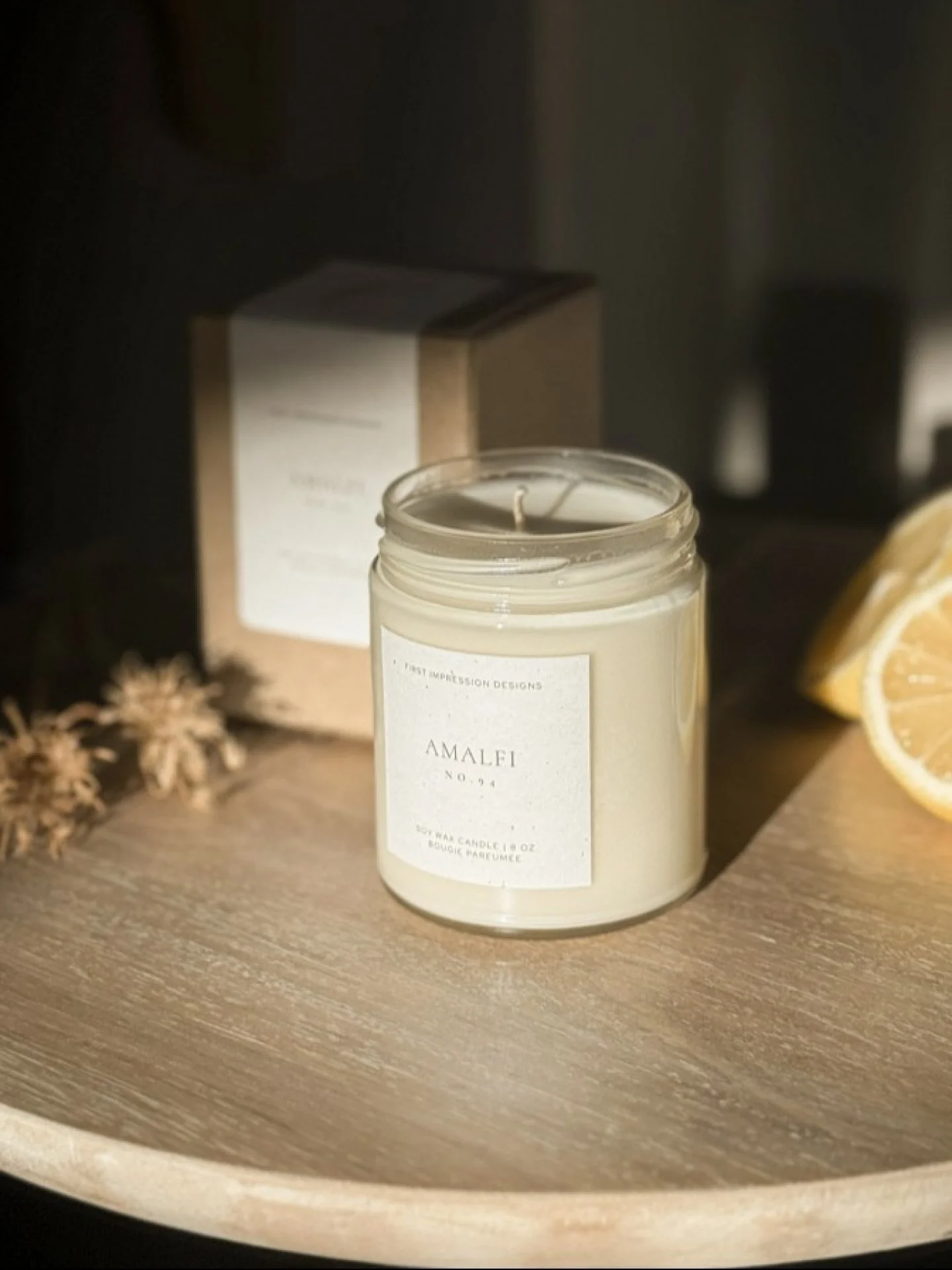 Amalfi | No. 94 Candles 🍋

Bright Mediterranean citrus layered with soft basil, green lilac, airy ozone, and a touch of honey creates a scent that feels fresh, clean, and effortlessly refined. Inspired by the feeling of early morning light and slow 