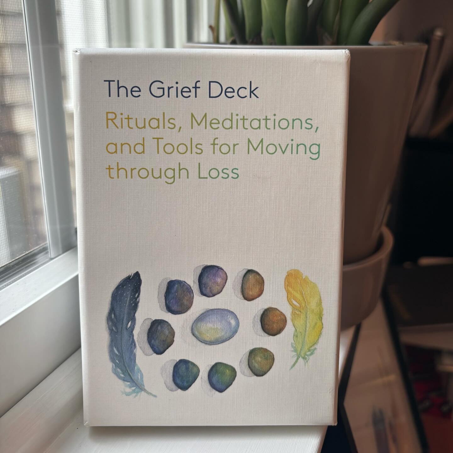 This resource holds my heart right now. It is so beautiful and comforting. ✨💛✨ 
.
.
.

#death #deathdoula #deathcare #deathwork #deathawareness #deathpositive #deathpositivemovement #endoflife #endoflifedoula #endoflifecare #endoflifework #grief #gr