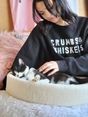 Visit LA — Crumbs & Whiskers