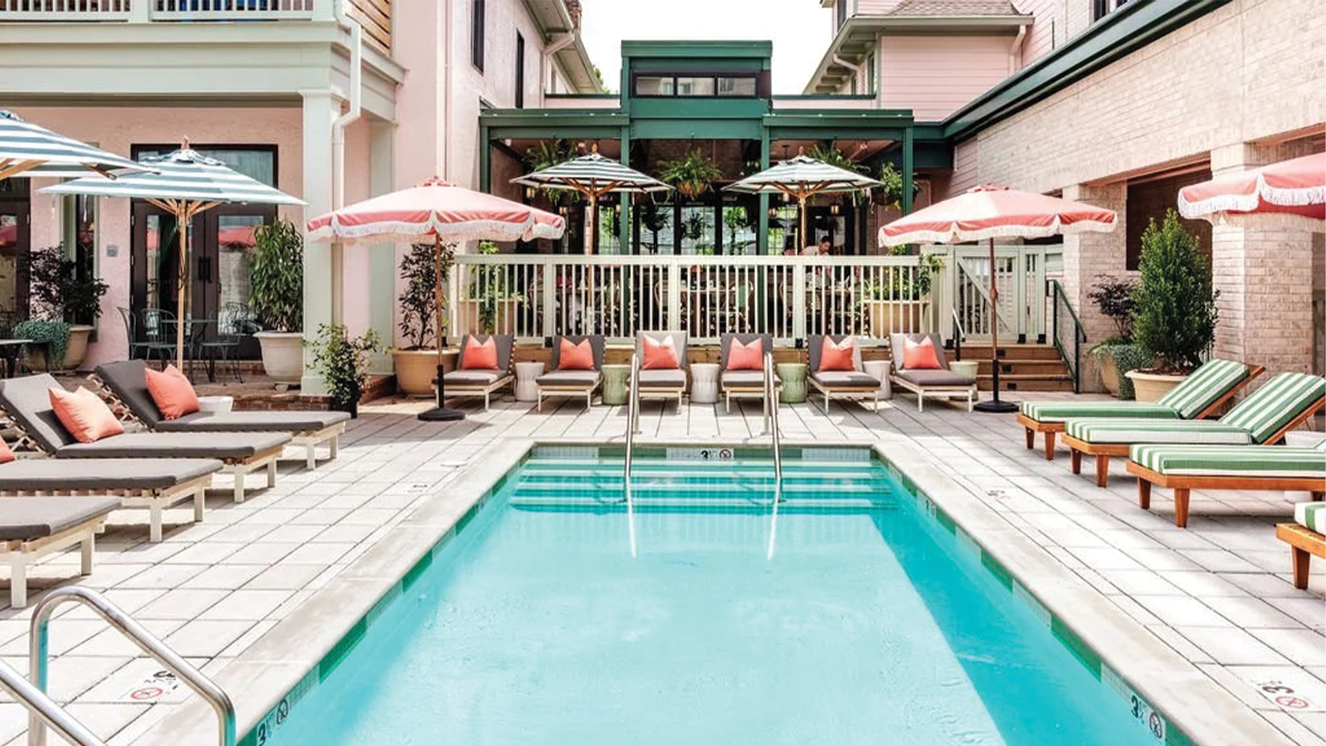 thechloenashville-pool-header.png