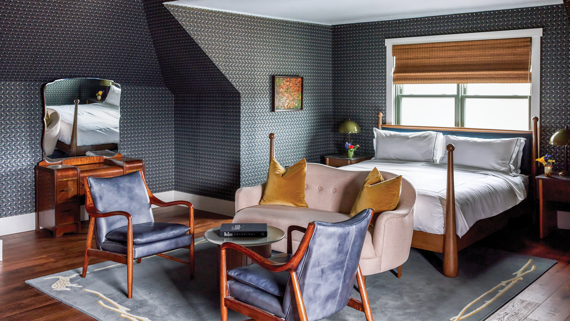 thechloenashville-interior-room-header.png