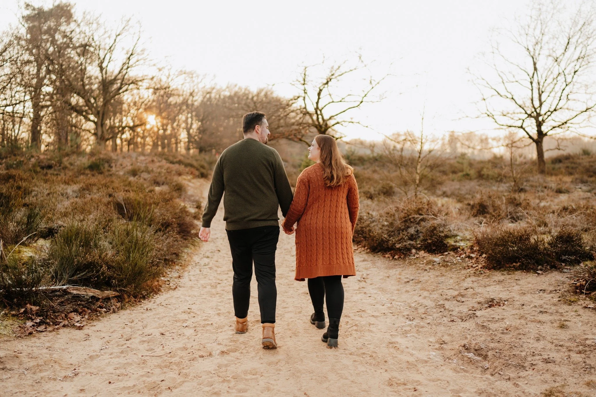 Du hast noch nie professionell Fotos gemacht und bist dir unsicher, ob das was f&uuml;r dich ist? 🤔 

Keine Angst, so geht's den meisten! 🙌🏻 Alle Fotos, die ich hier zeige sind von echten Personen und keine Models, die jede Pose perfekt beherrsche