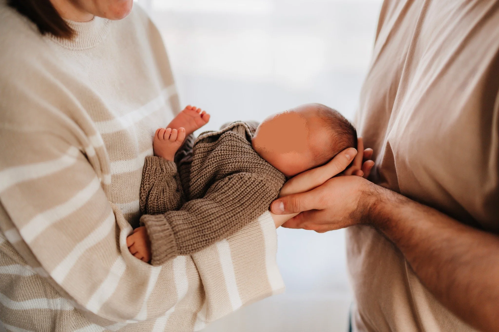 Mama und Papa: H&auml;nde, die dich f&uuml;r immer halten, besch&uuml;tzen und auffangen. 🤍