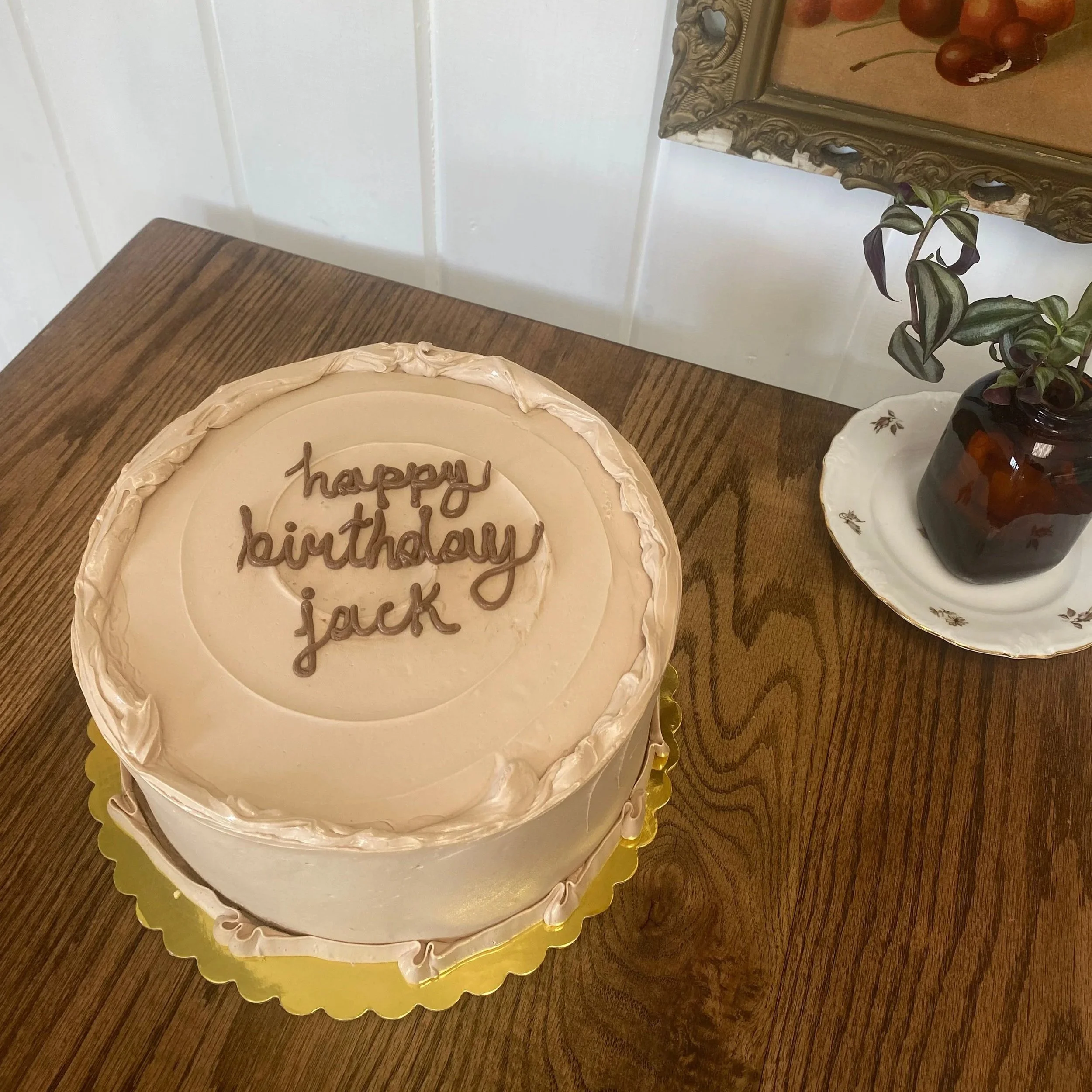 8” cake with writing.jpg