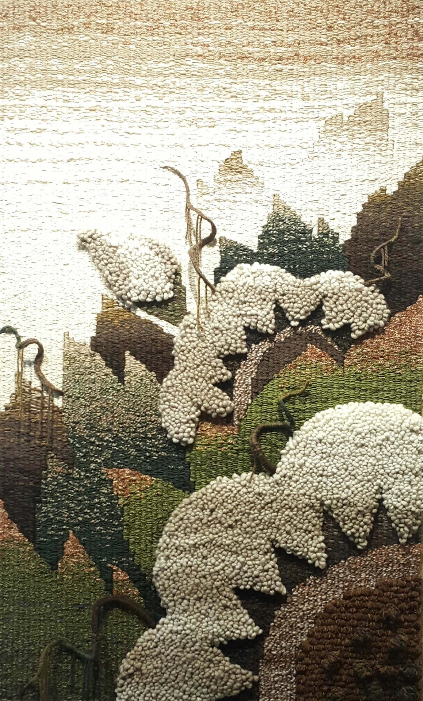 Heo_Woodlands,40''×65'',yarns,wire.jpg