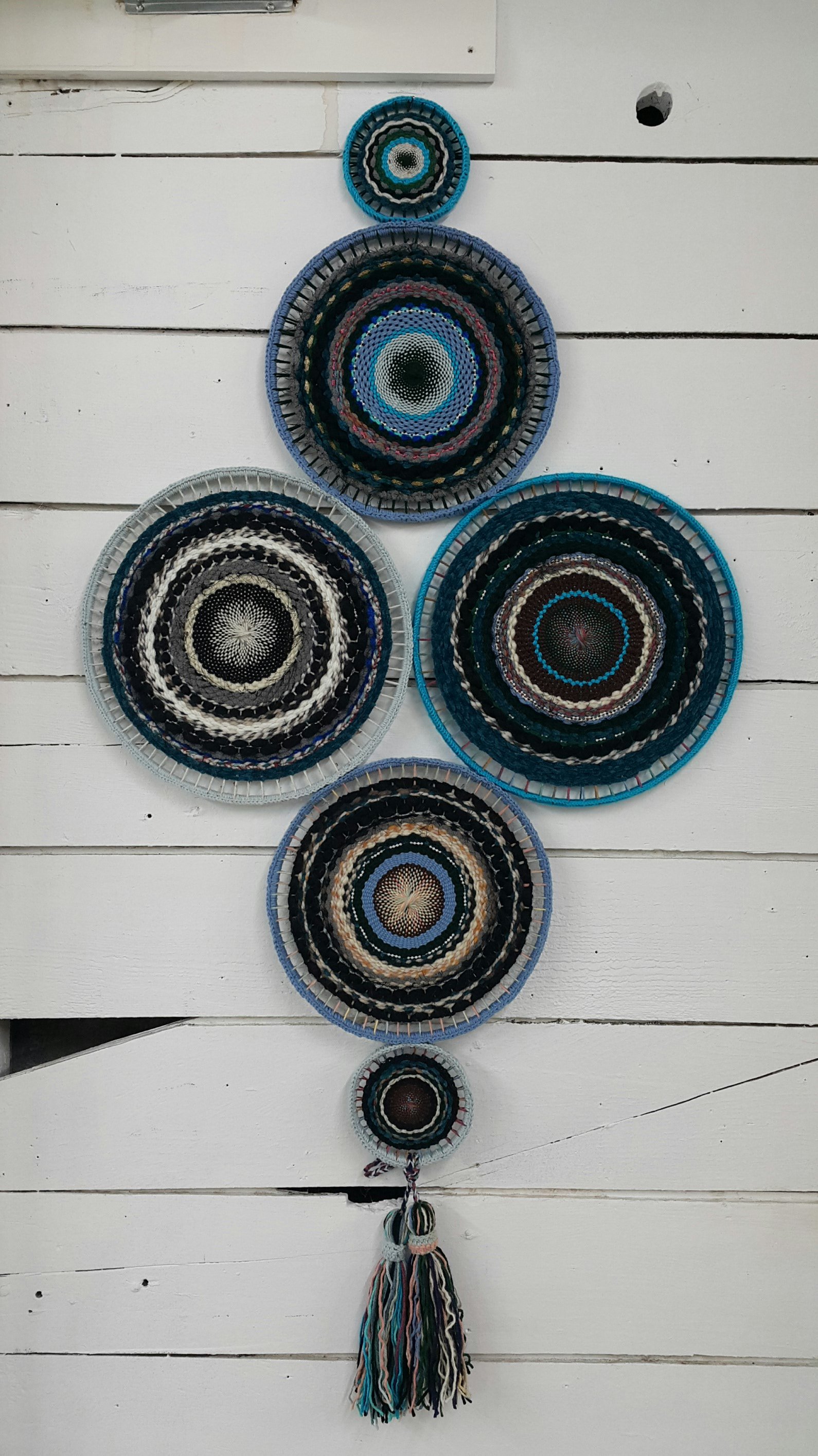 Sounds of rain- (yarn,wood)(55×28)(380)_1517809838271.jpg