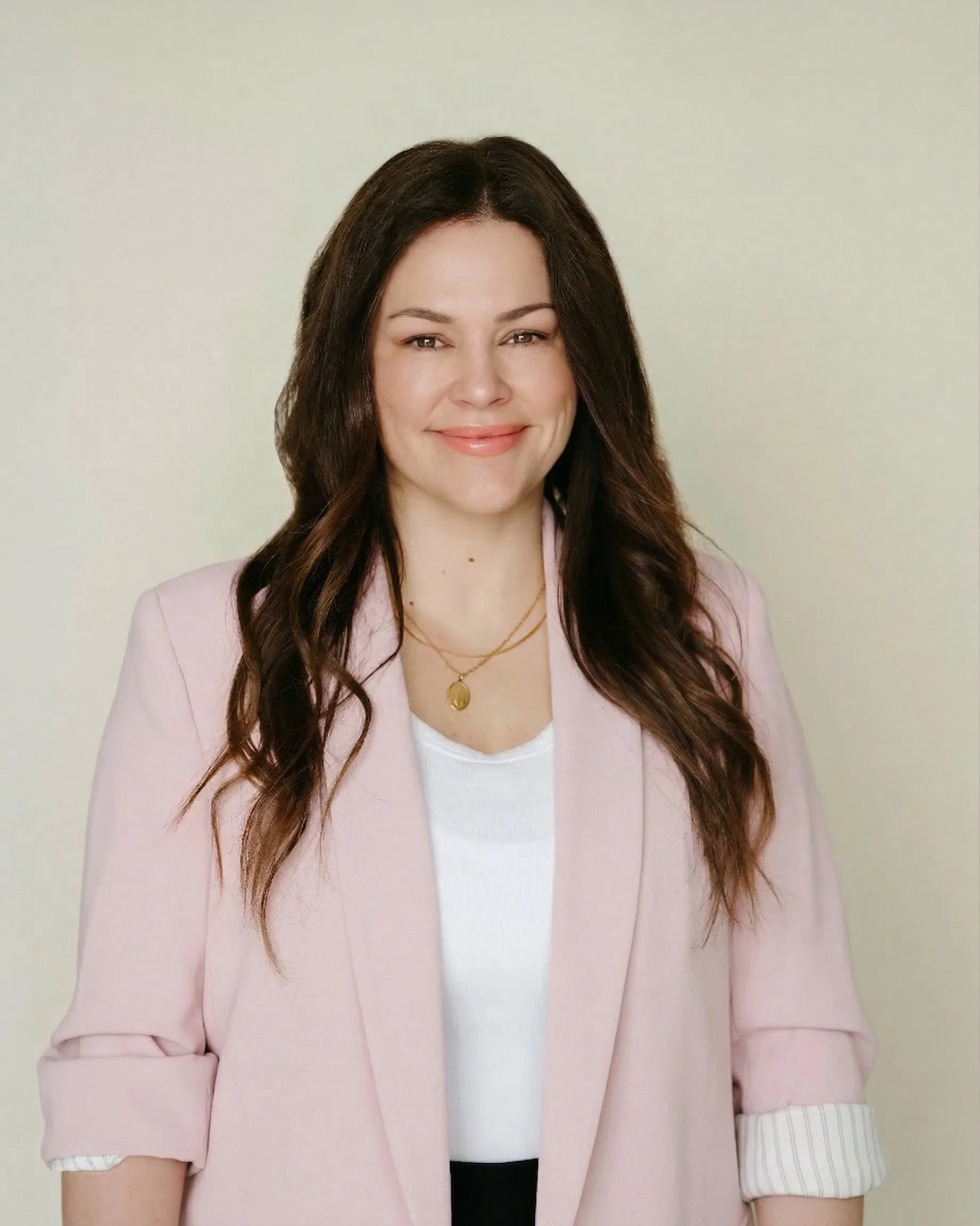 A headshot of Germaine Fields, a lawyer in Calgary who practices employment law and family law.
