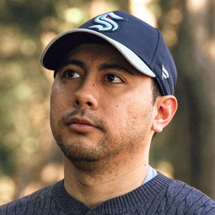 R Jay Molina