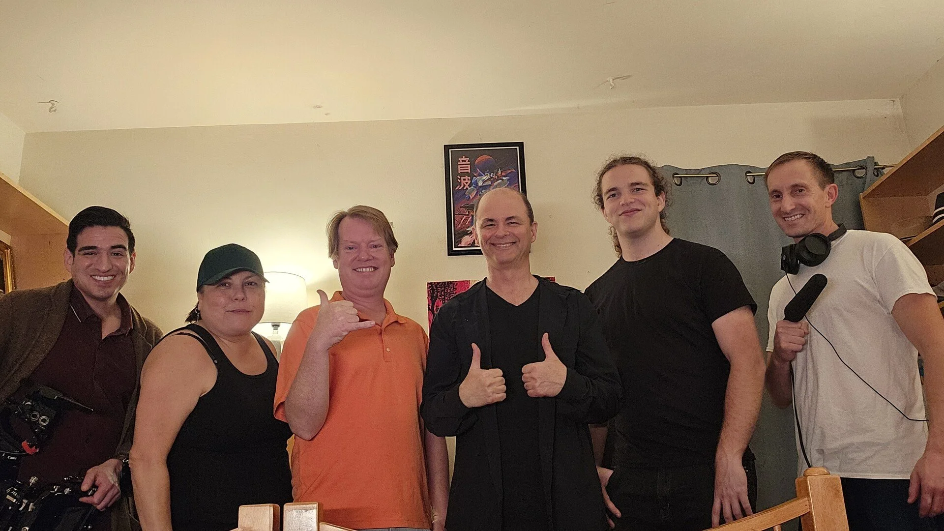 Photo 1 grouppic.jpg