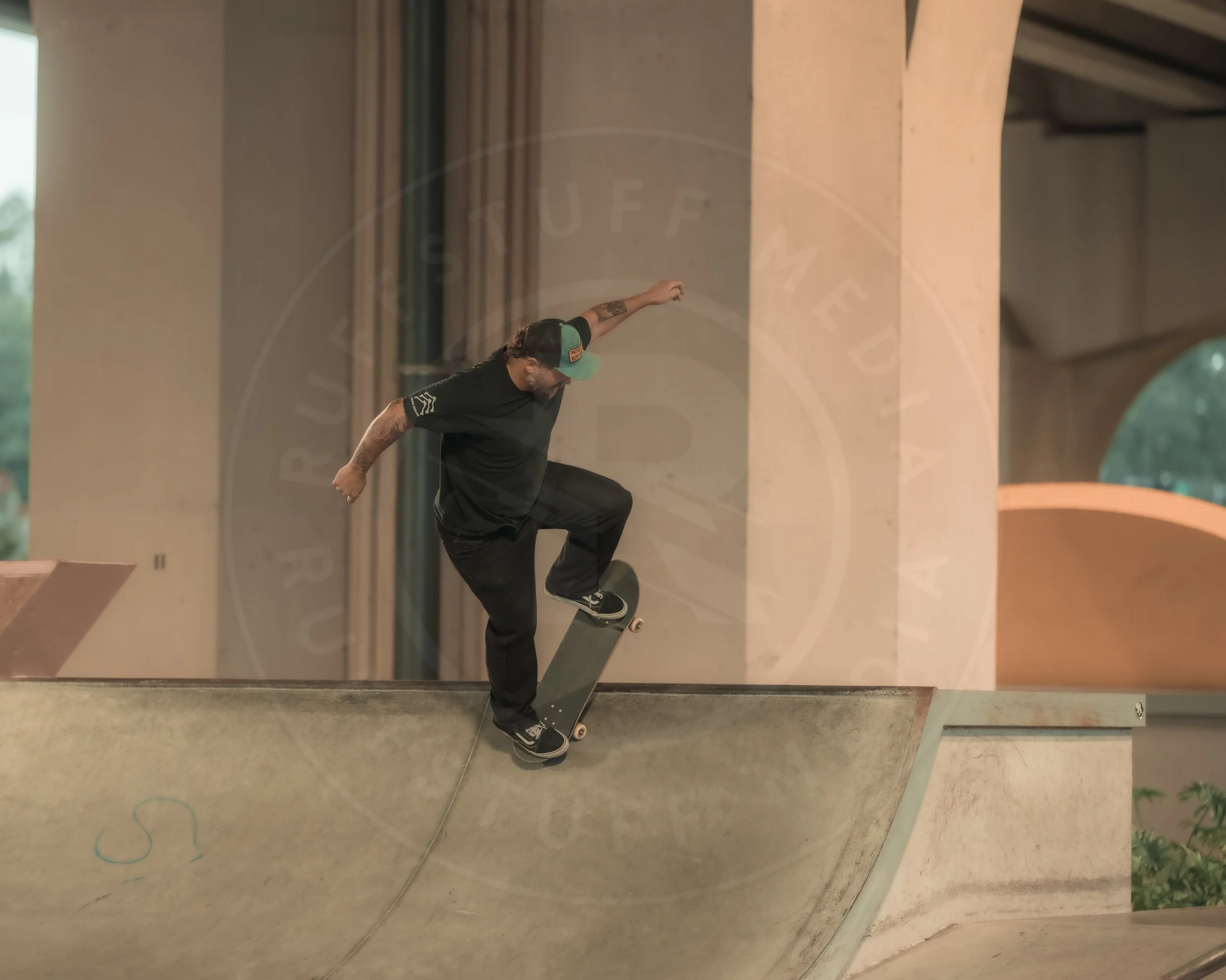 Skate Park 260904-17.JPG