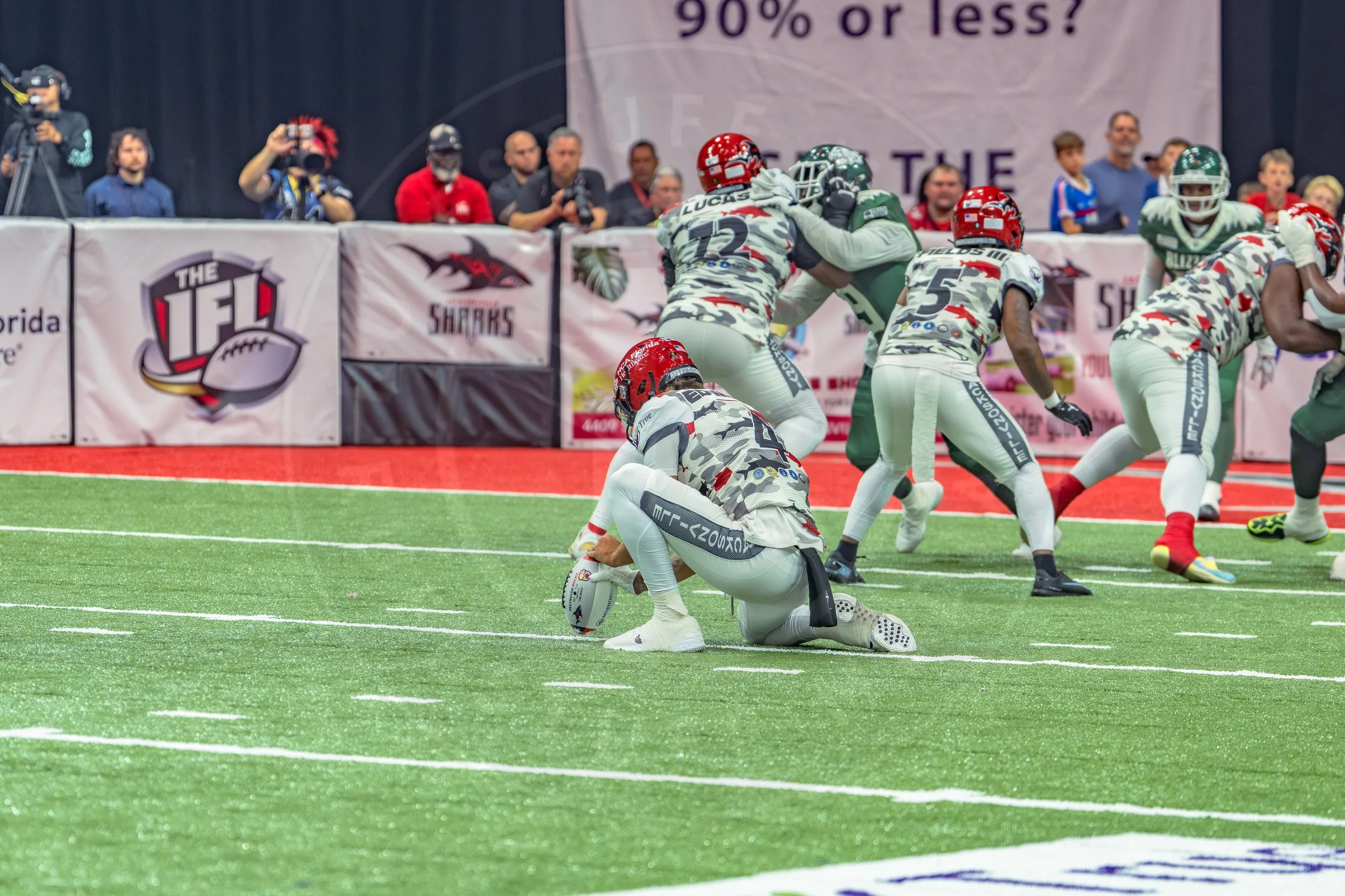 Sharks 260726-132.JPG