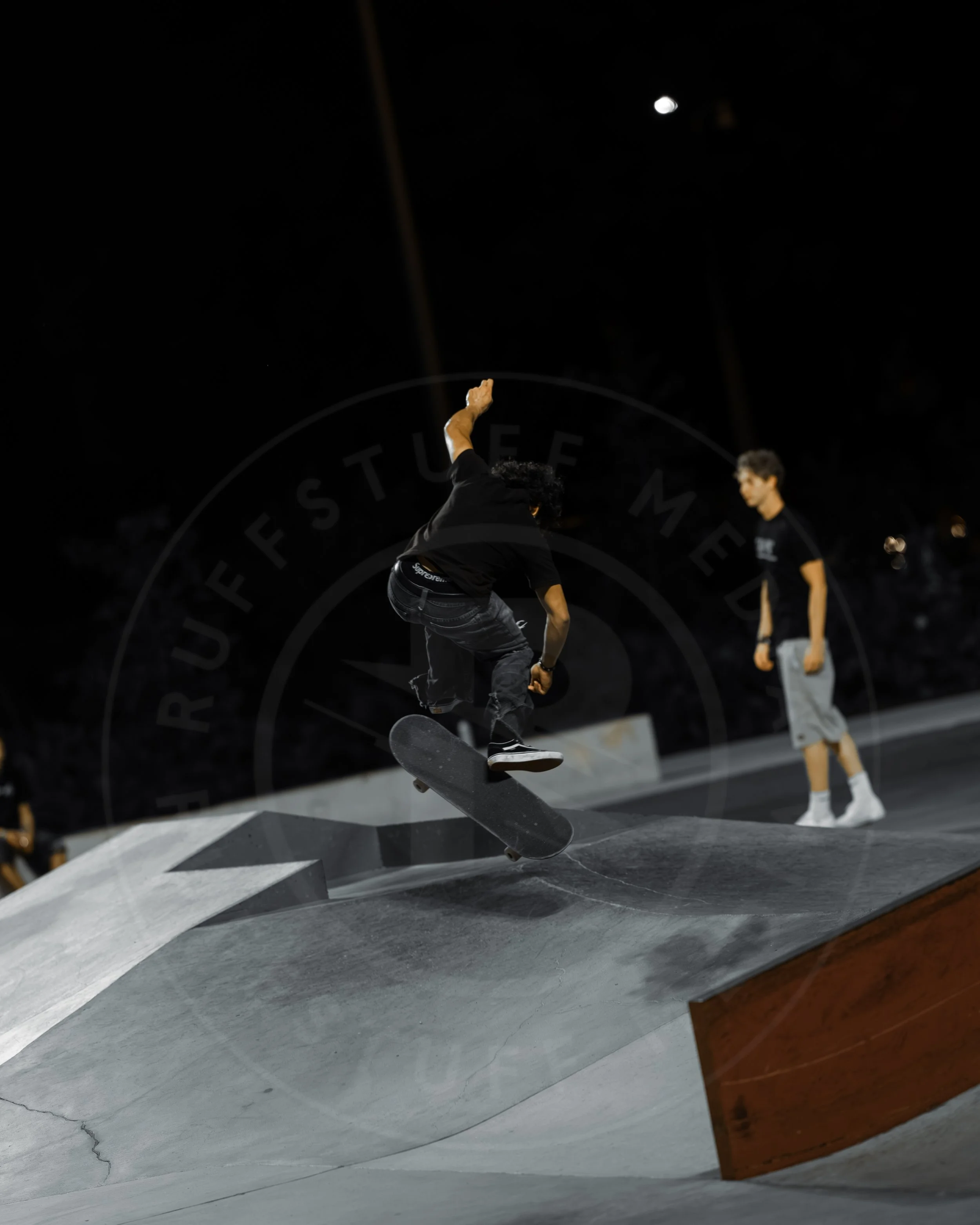 Skate Park 260829-121.JPG