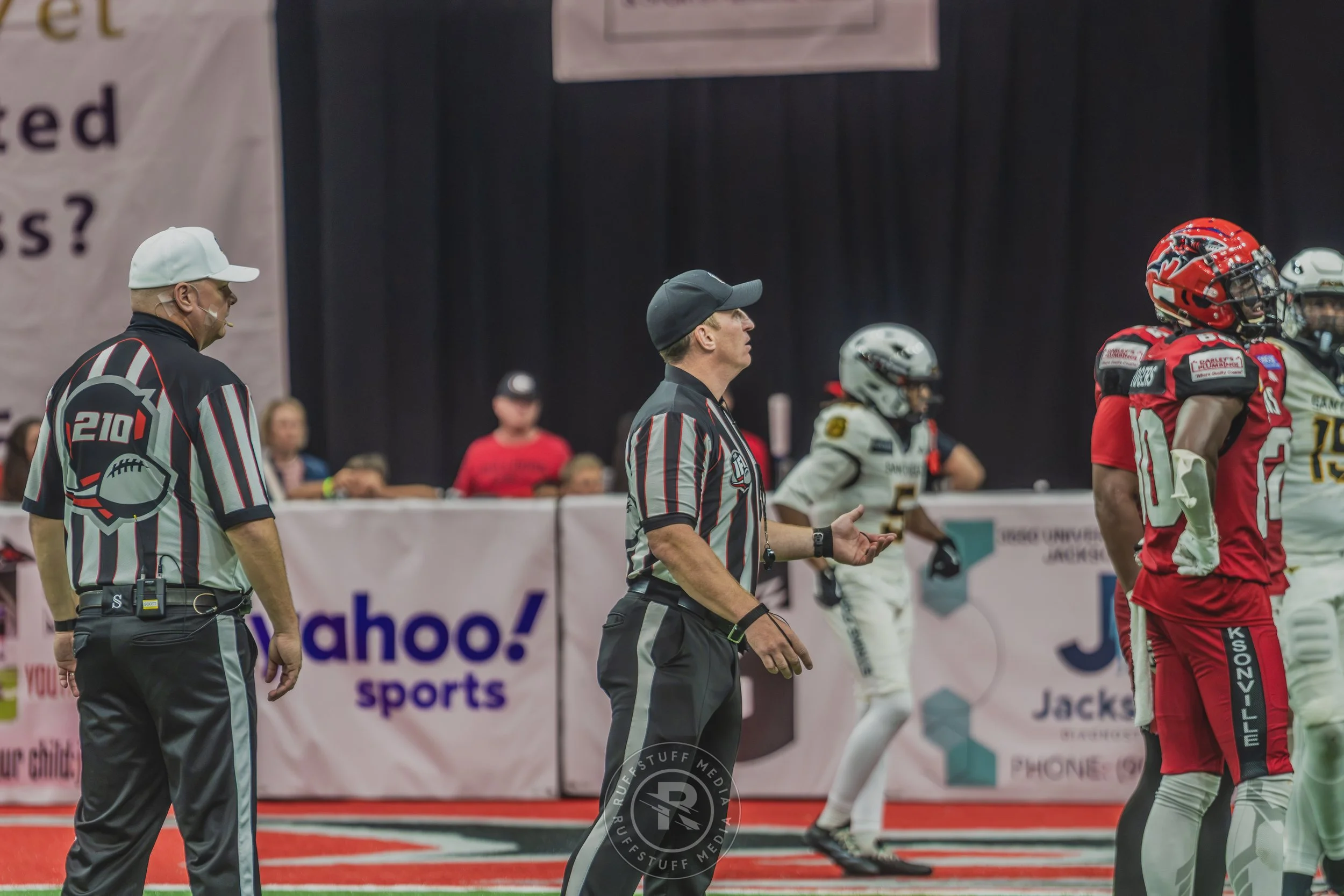 Sharks 260628-603.JPG