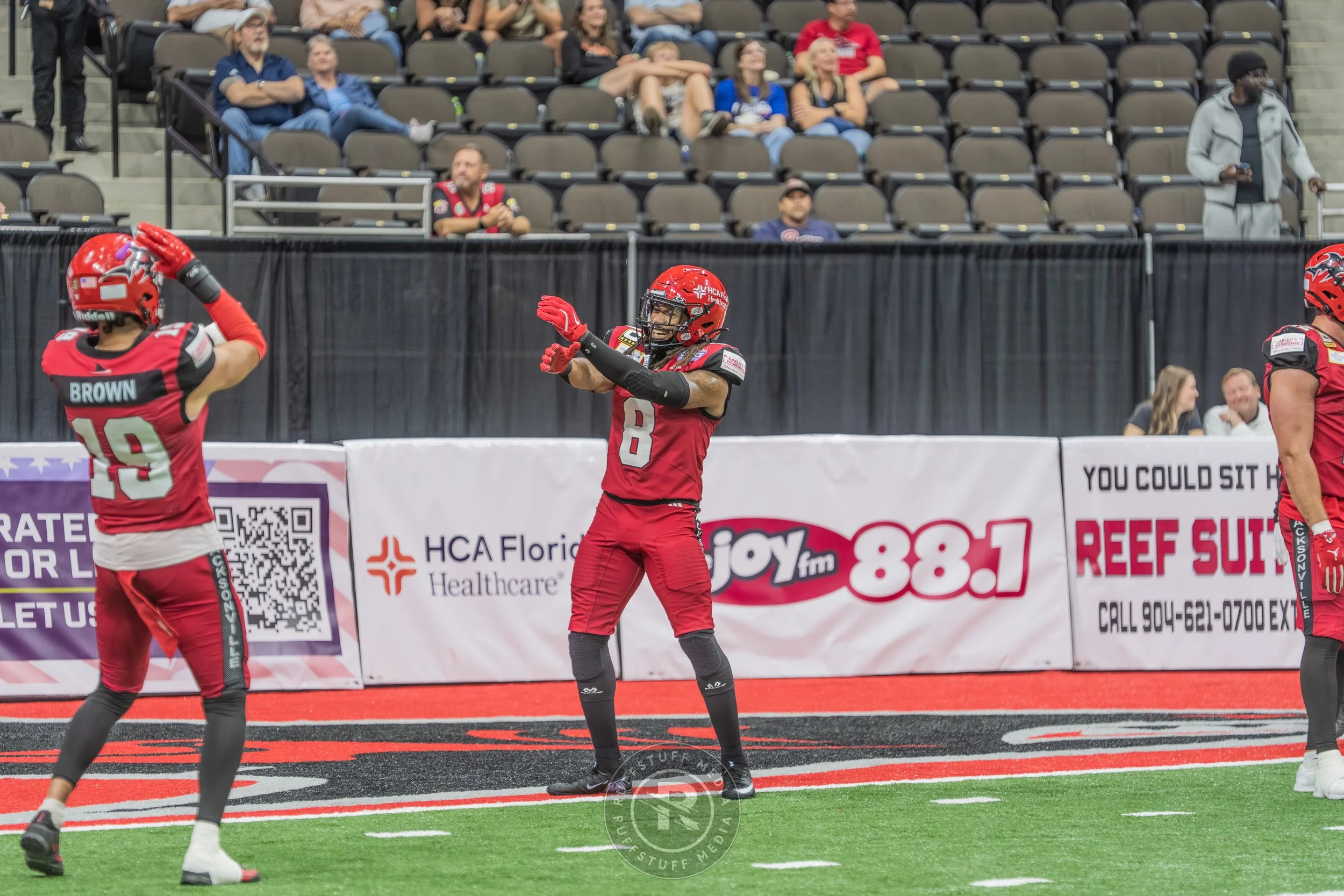 Sharks 260417-547.JPG