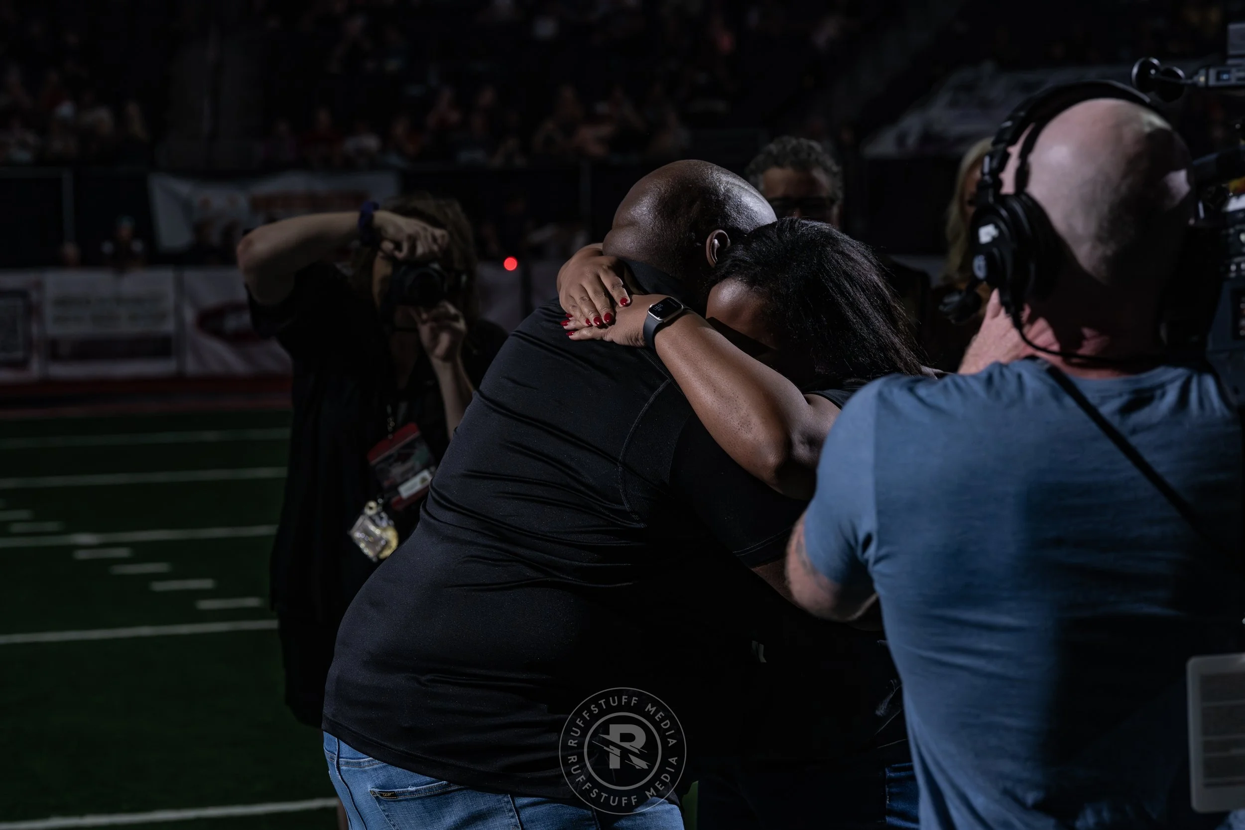 Sharks 260530-452.JPG