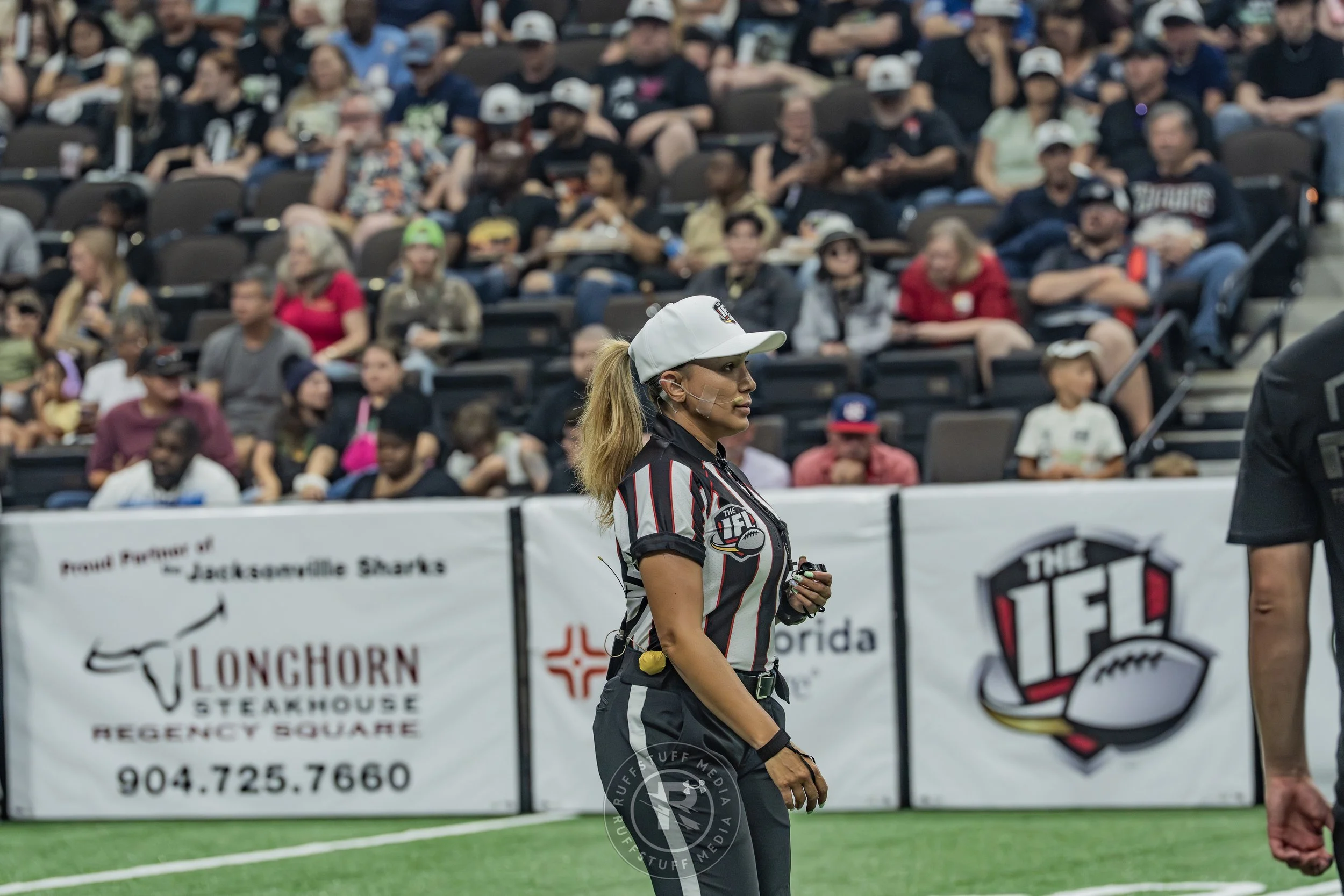 Sharks 260530-238.JPG
