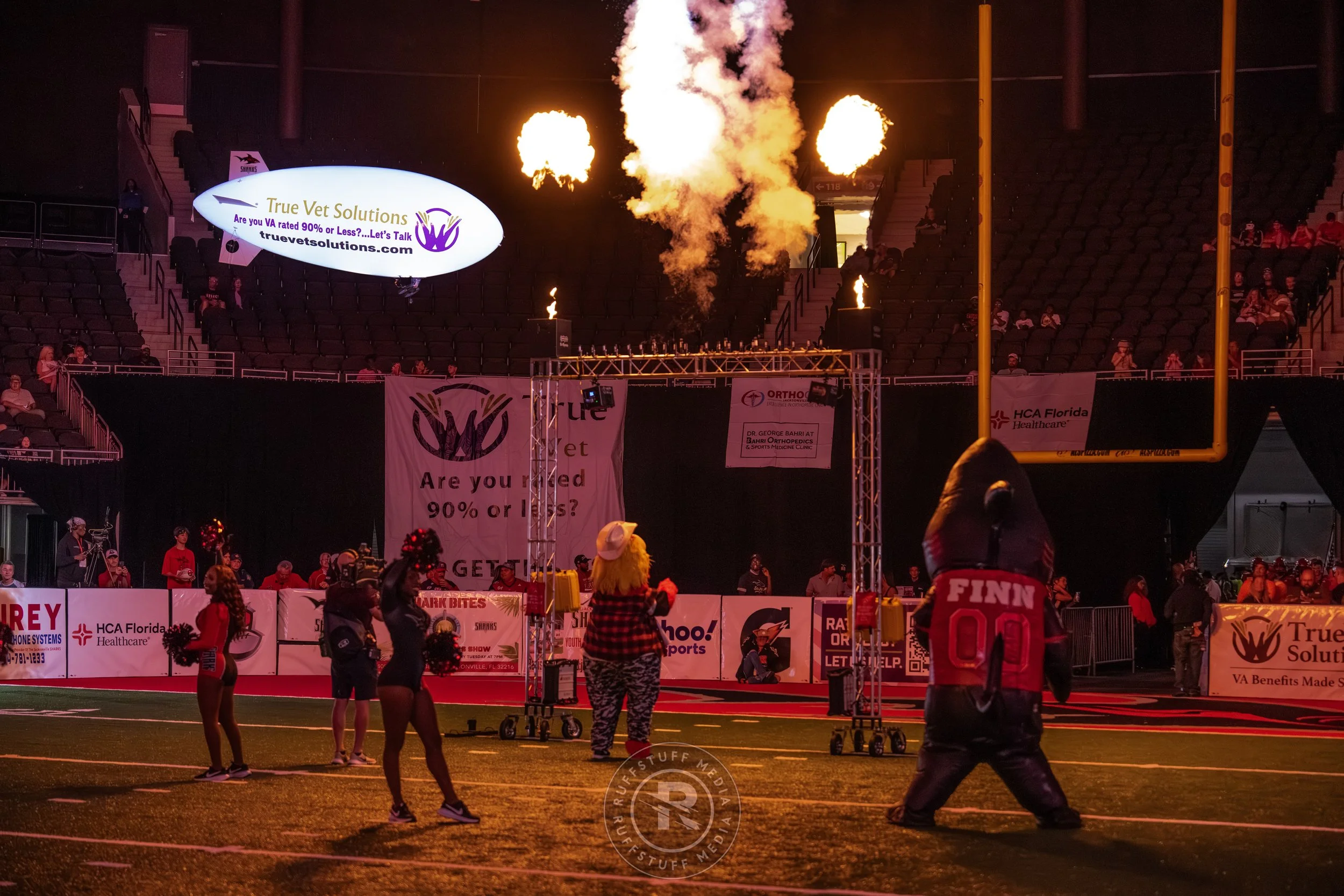 Sharks 260417-49_resize.JPG