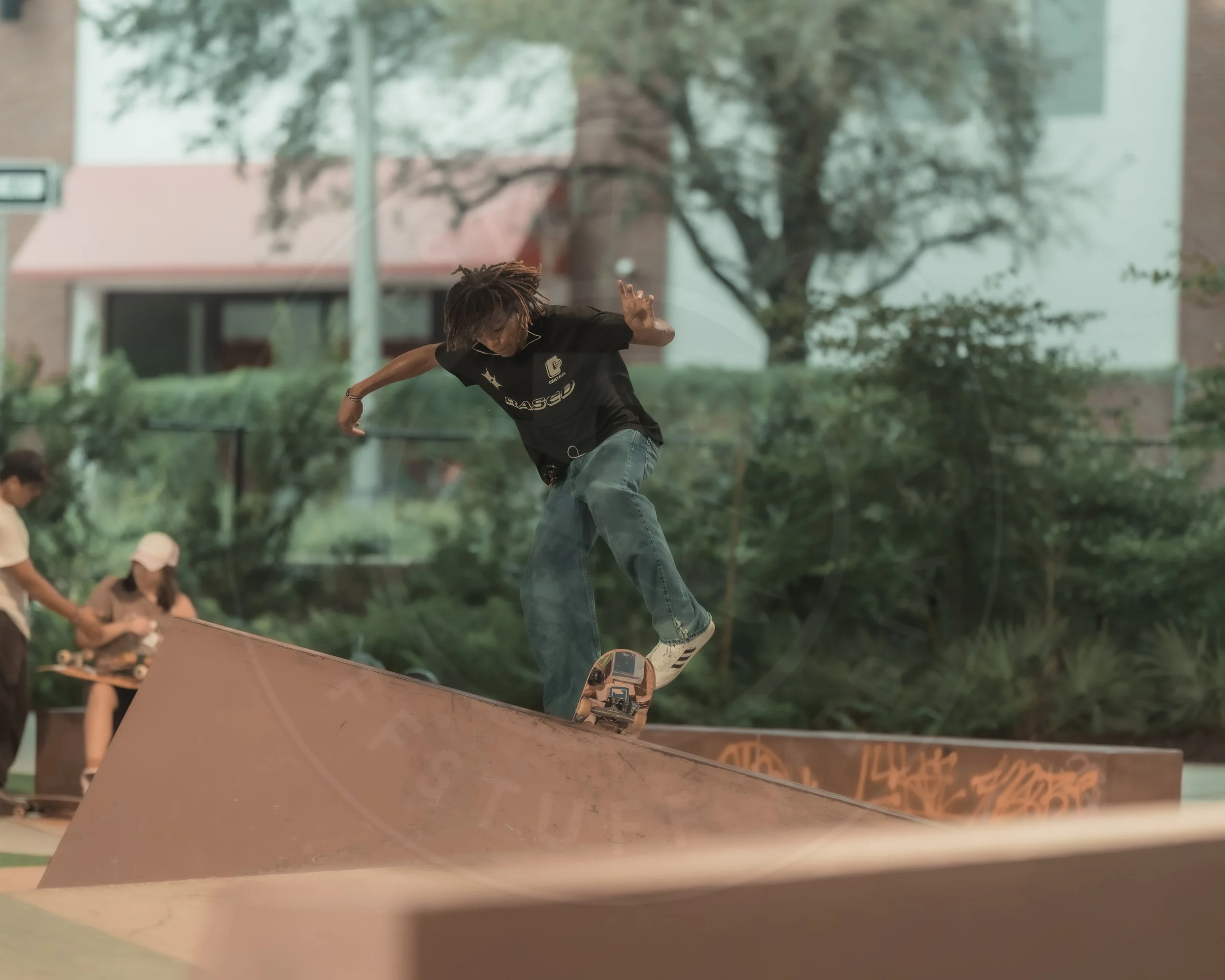Skate Park 260904-36.JPG