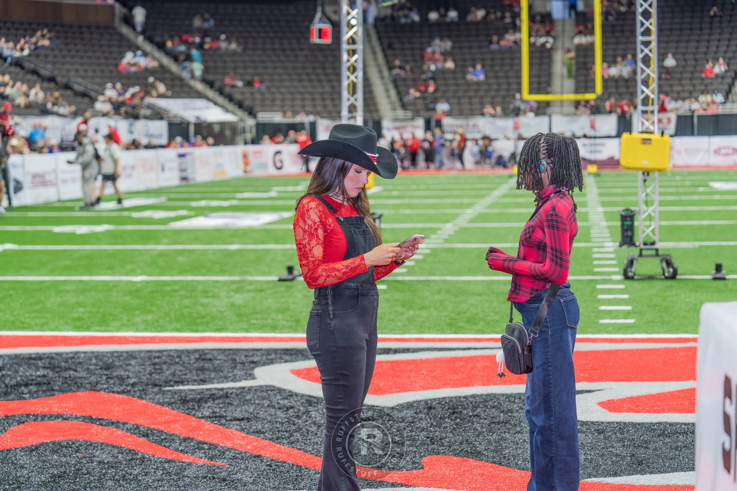 Sharks 260417-18_resize.JPG