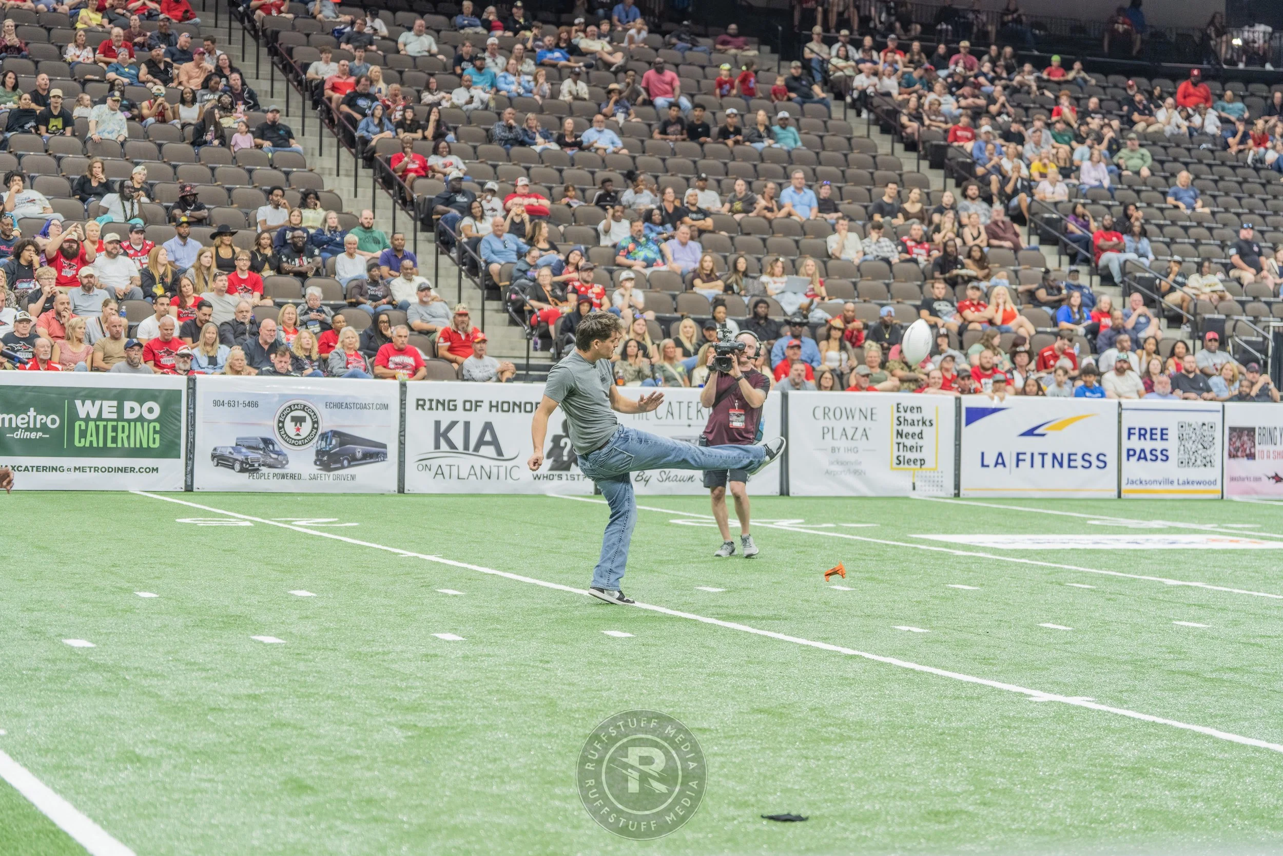 Sharks 260417-407_resize.JPG