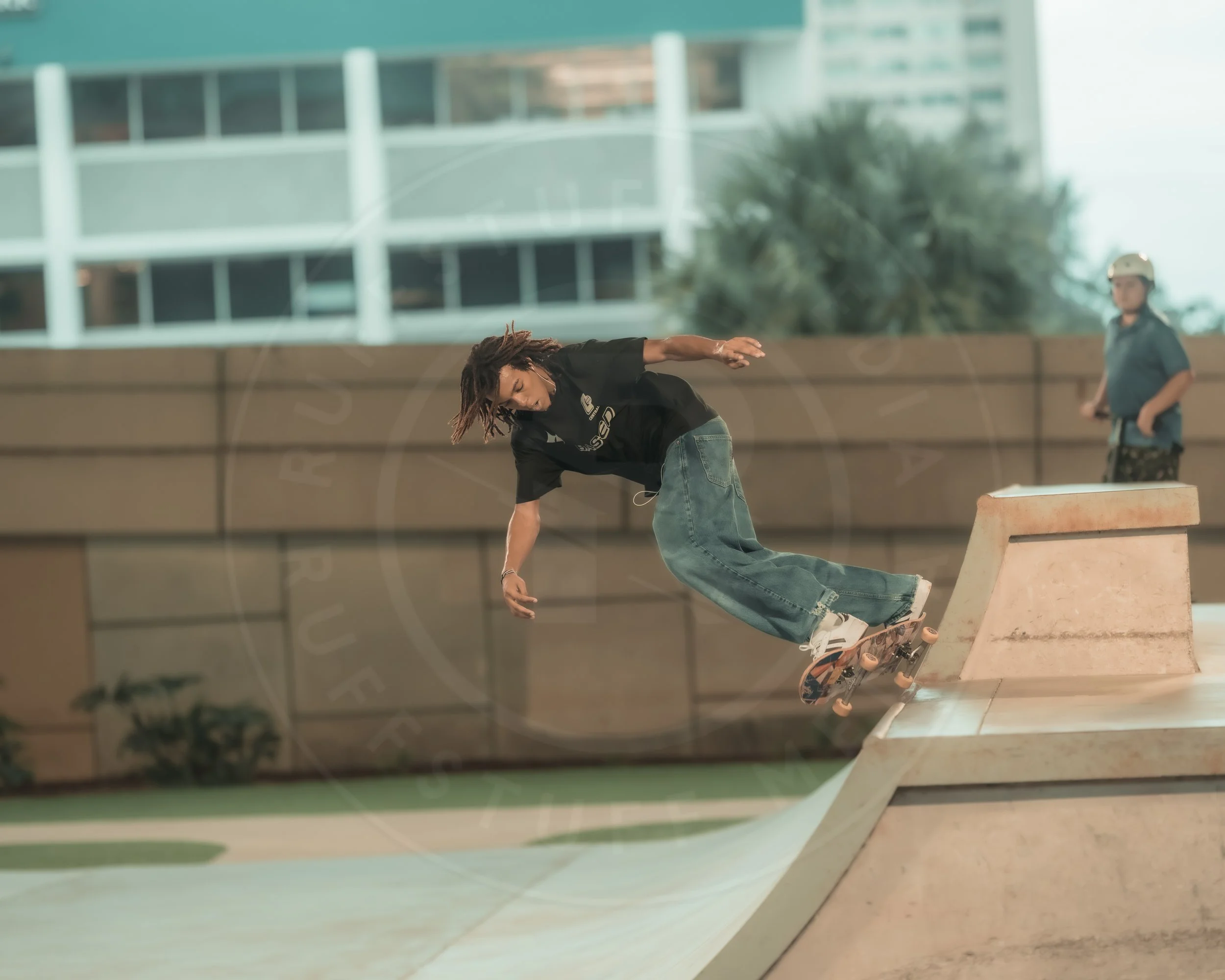 Skate Park 260904-6.JPG