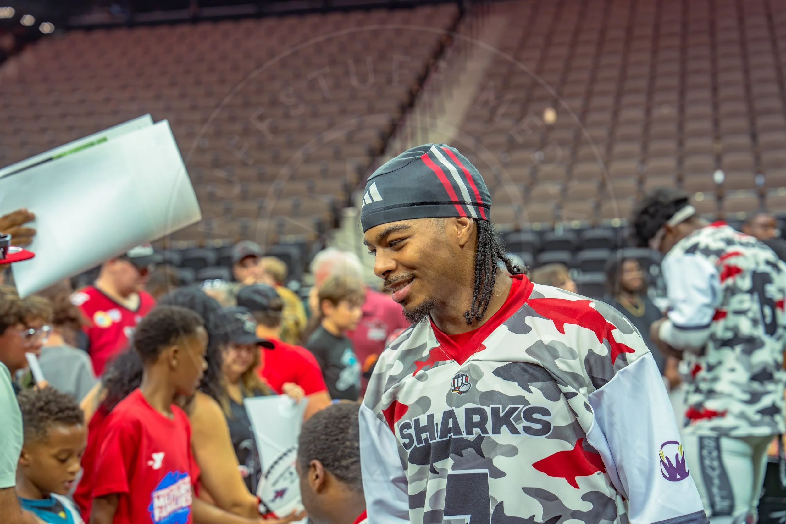 Sharks 260726-243.JPG