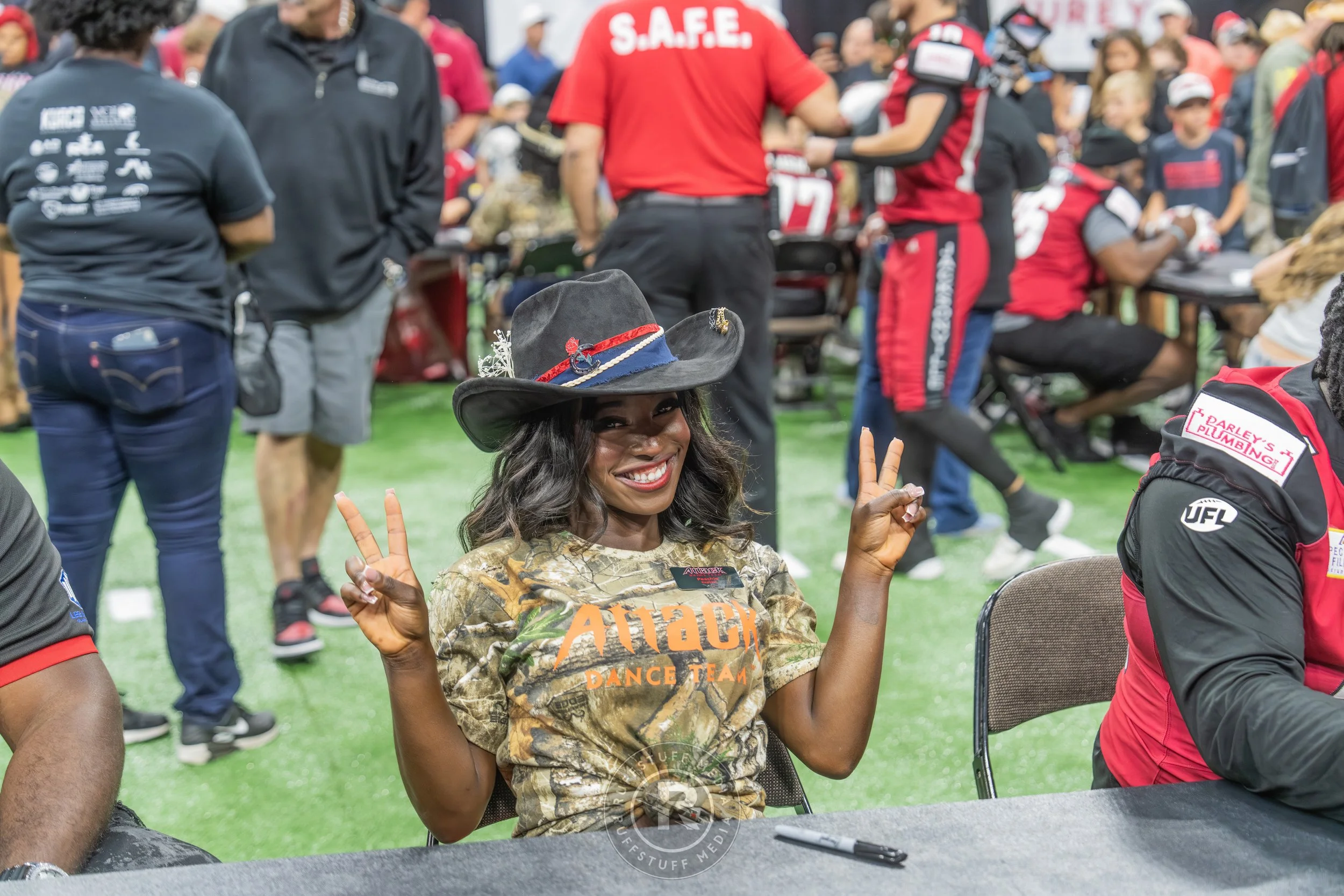 Sharks 260417-574_resize.JPG