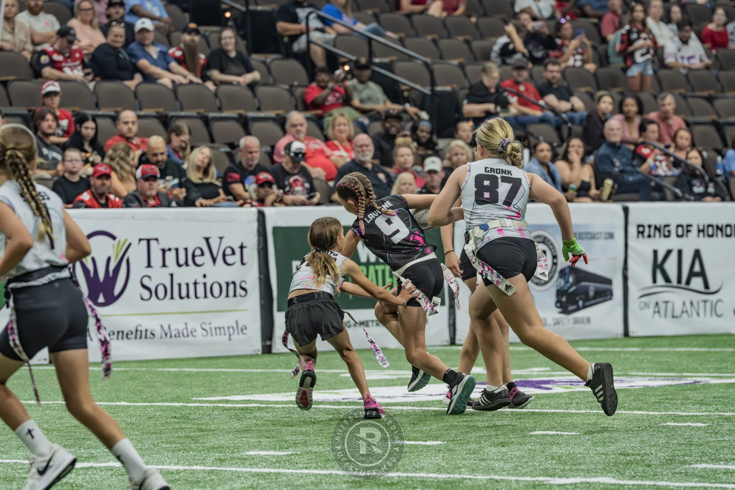 Sharks 260530-409.JPG