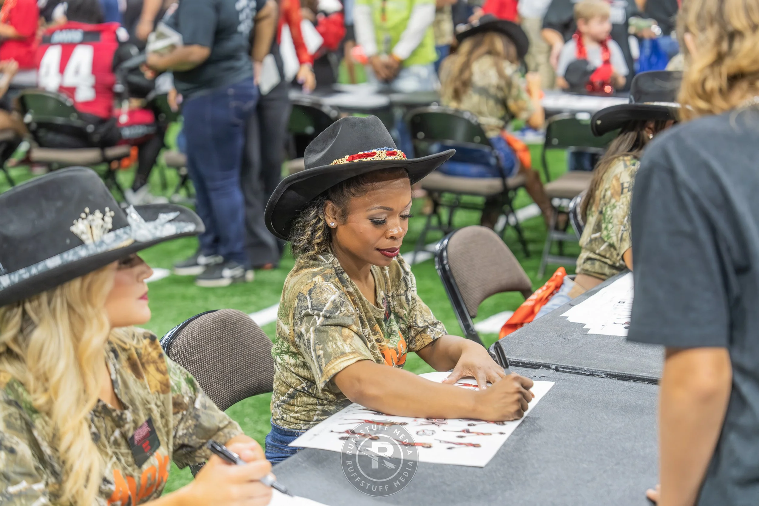 Sharks 260417-557_resize.JPG