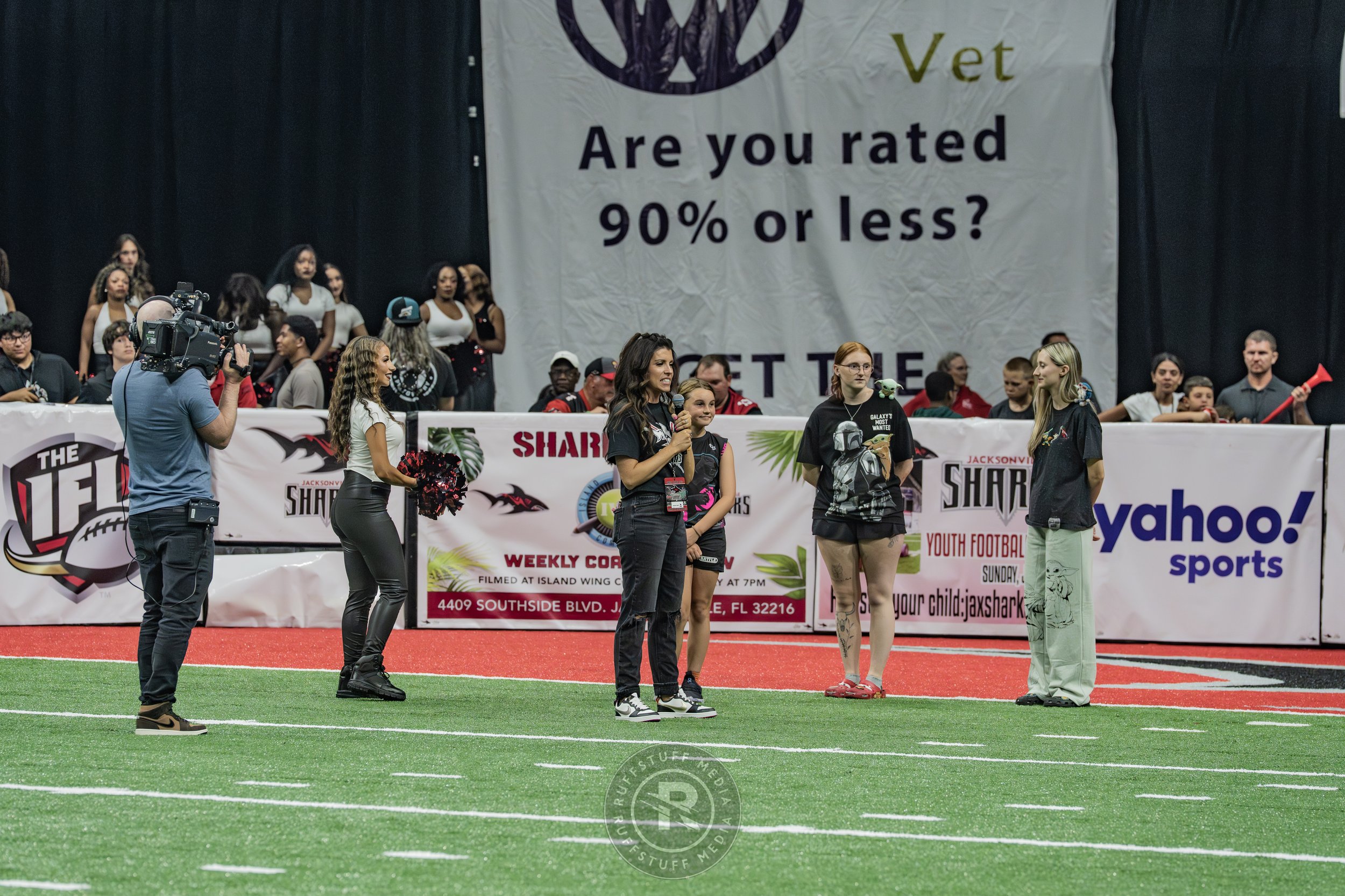Sharks 260530-468.JPG