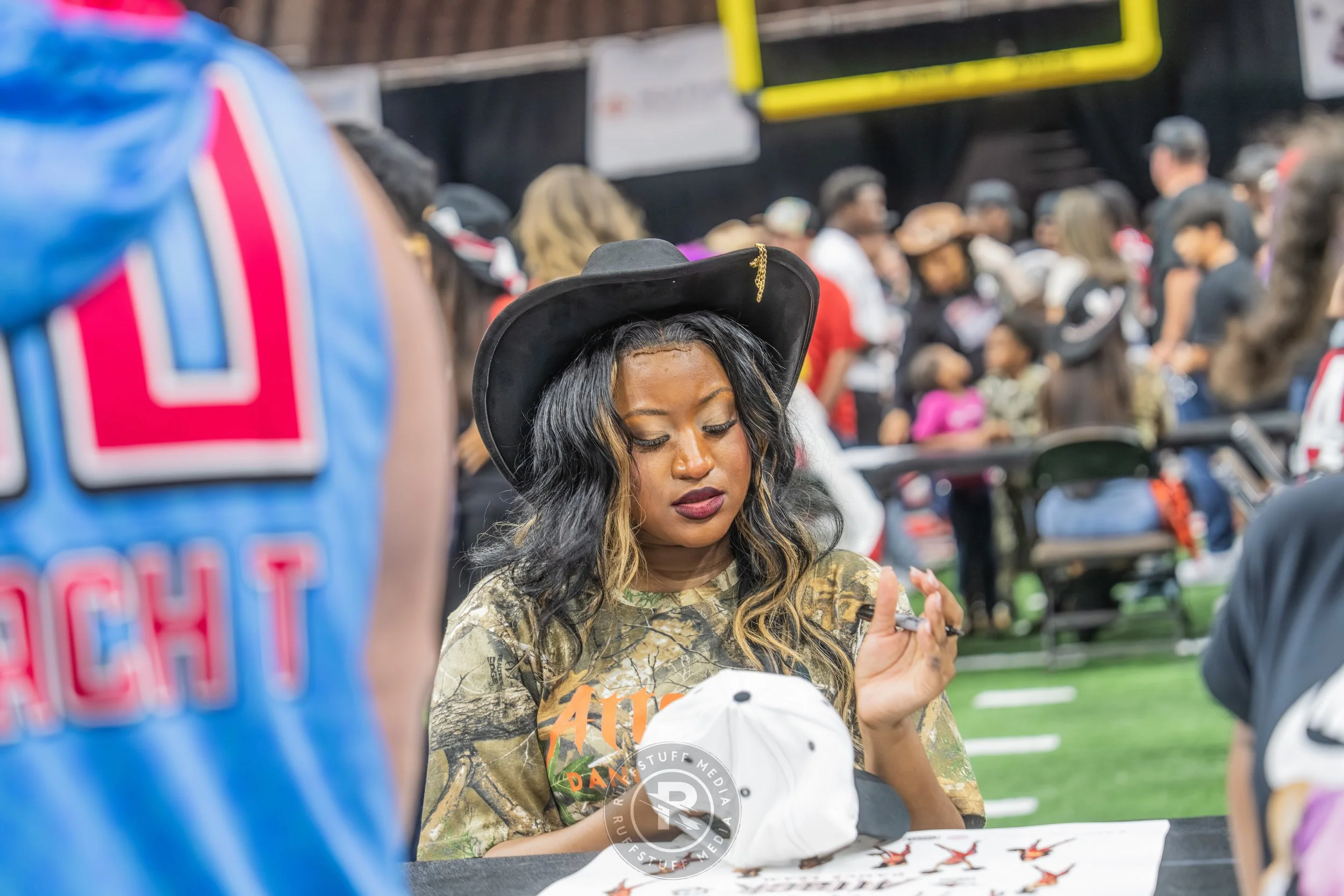 Sharks 260417-565_resize.JPG